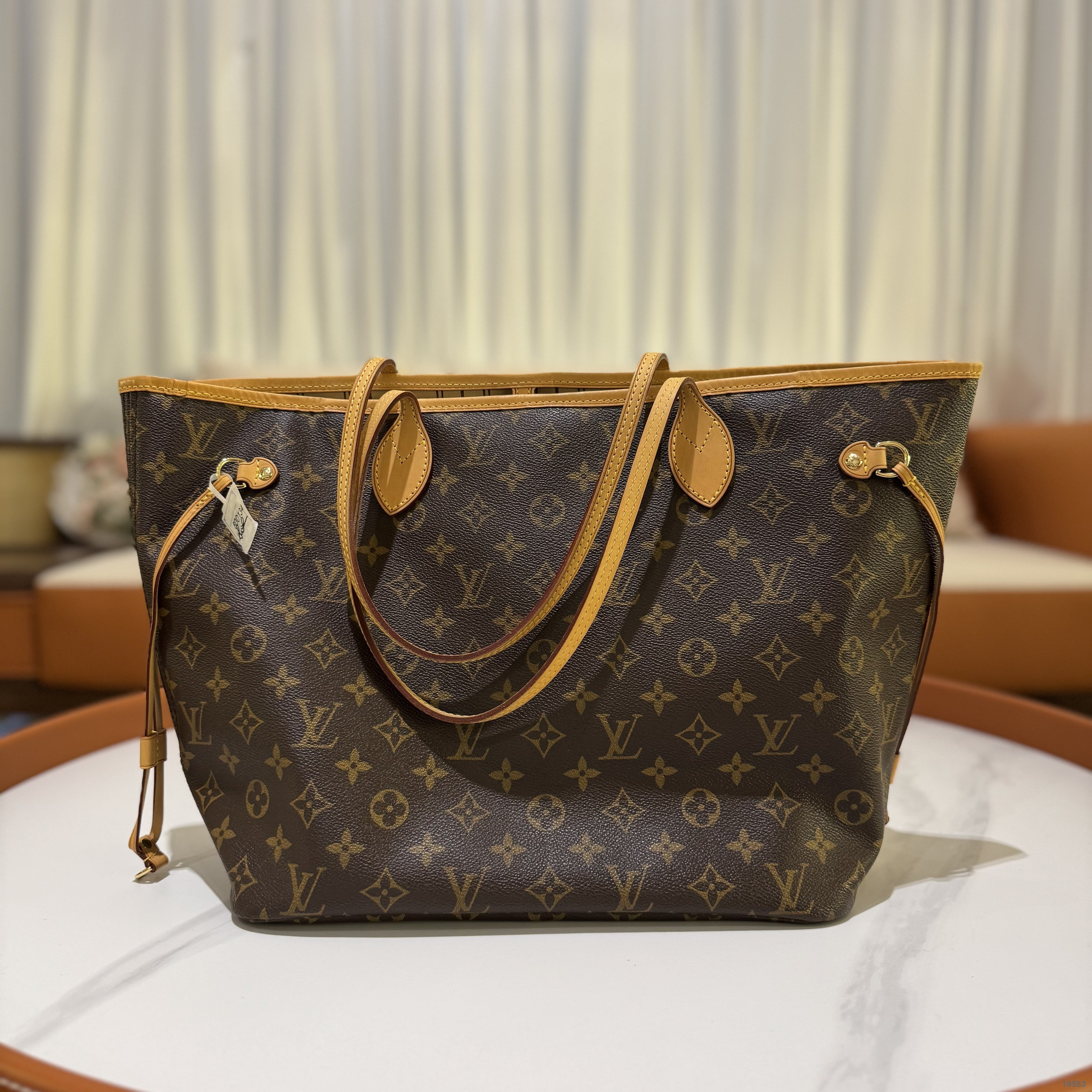 LOUIS VUITTON NEVERFULL TOTE BAG MEDIUM