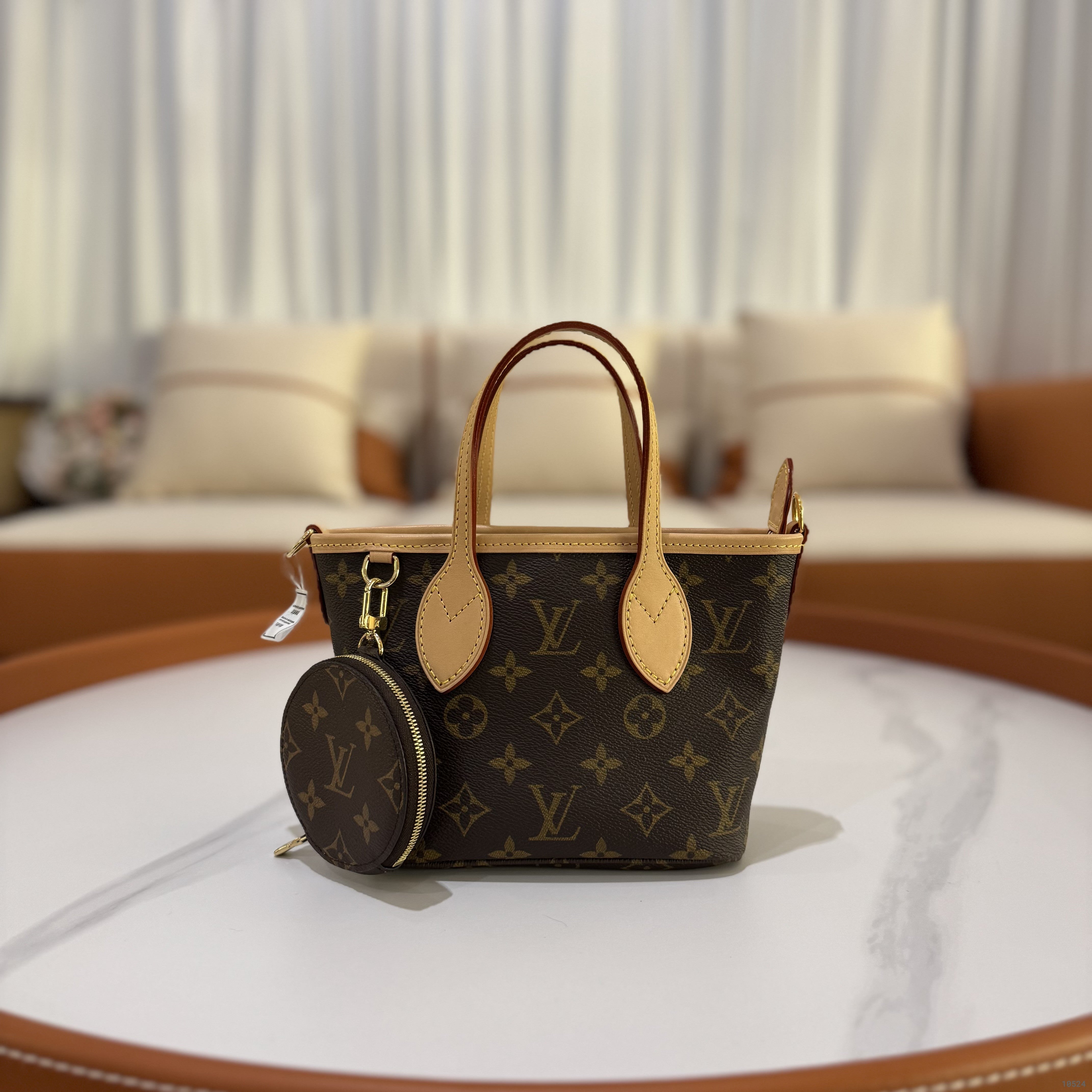 LOUIS VUITTON NEVERFULL BB BAG