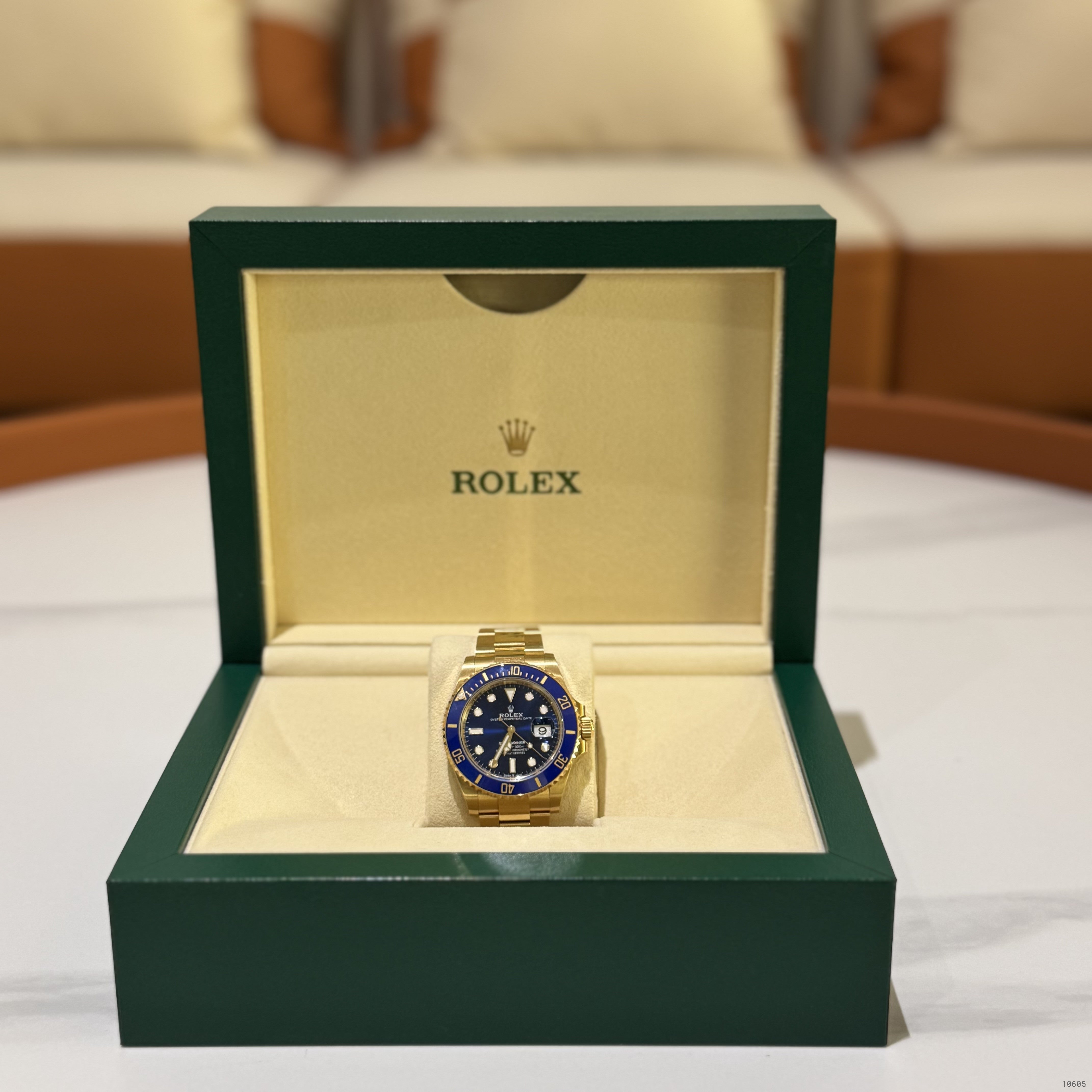 ROLEX OYSTER PERPETUAL DATE SUBMARINER M126618LB 18K GOLD BLUE DIAL