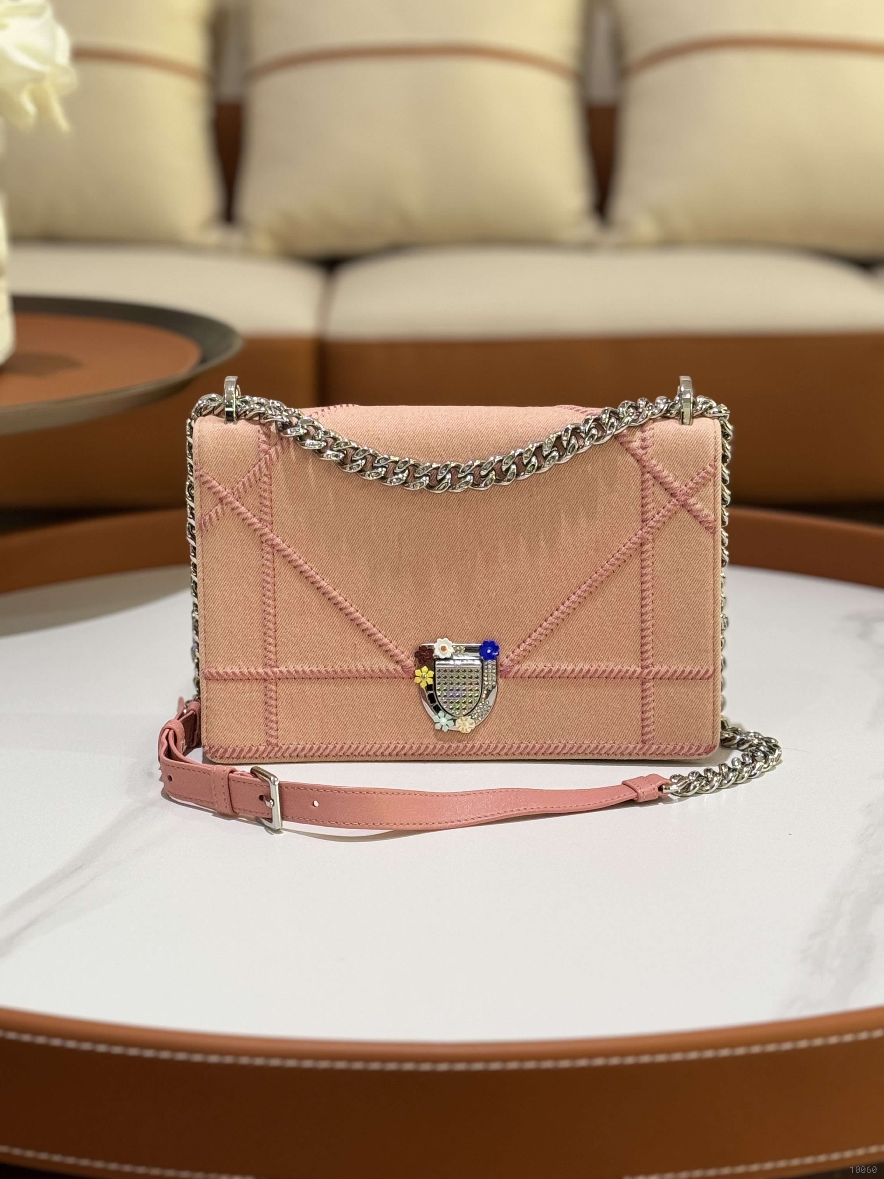 DIOR DIORMA BAG | COLLINS RAIN