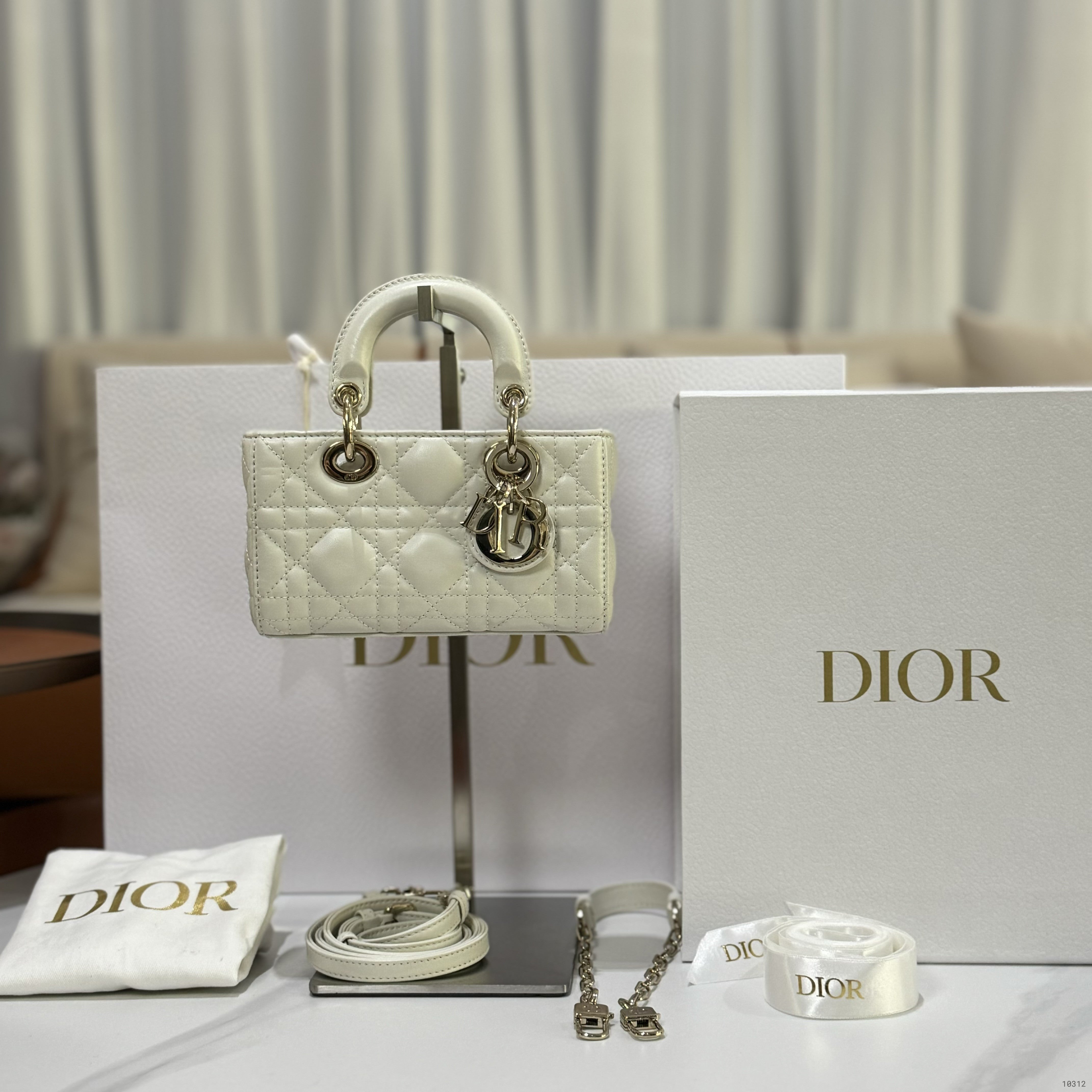 DIOR MINI LADY D-JOY WHITE