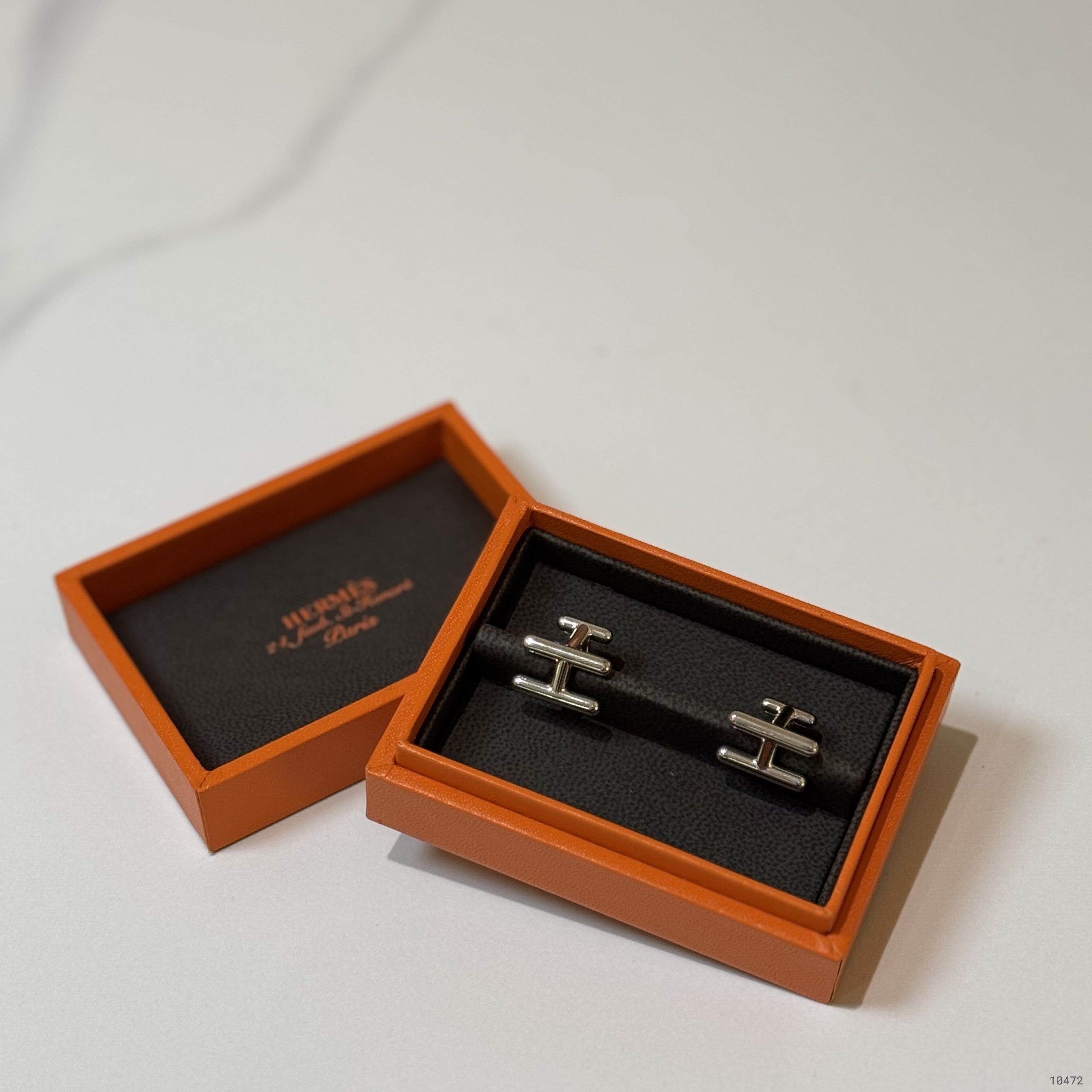 HERMES CLASSIC SILVER CUFFLINKS