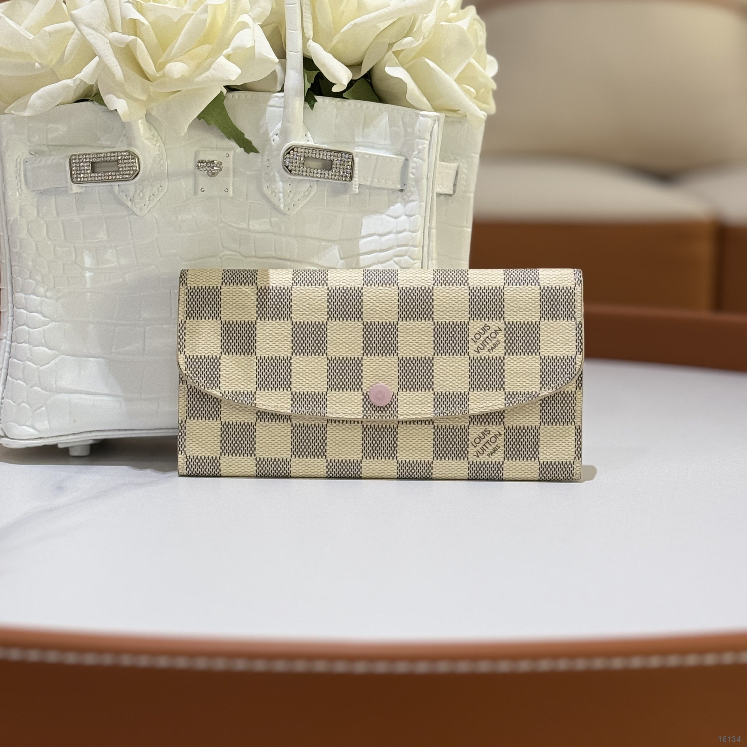 LOUIS VUITTON EMILIE WALLET | COLLINS RAIN