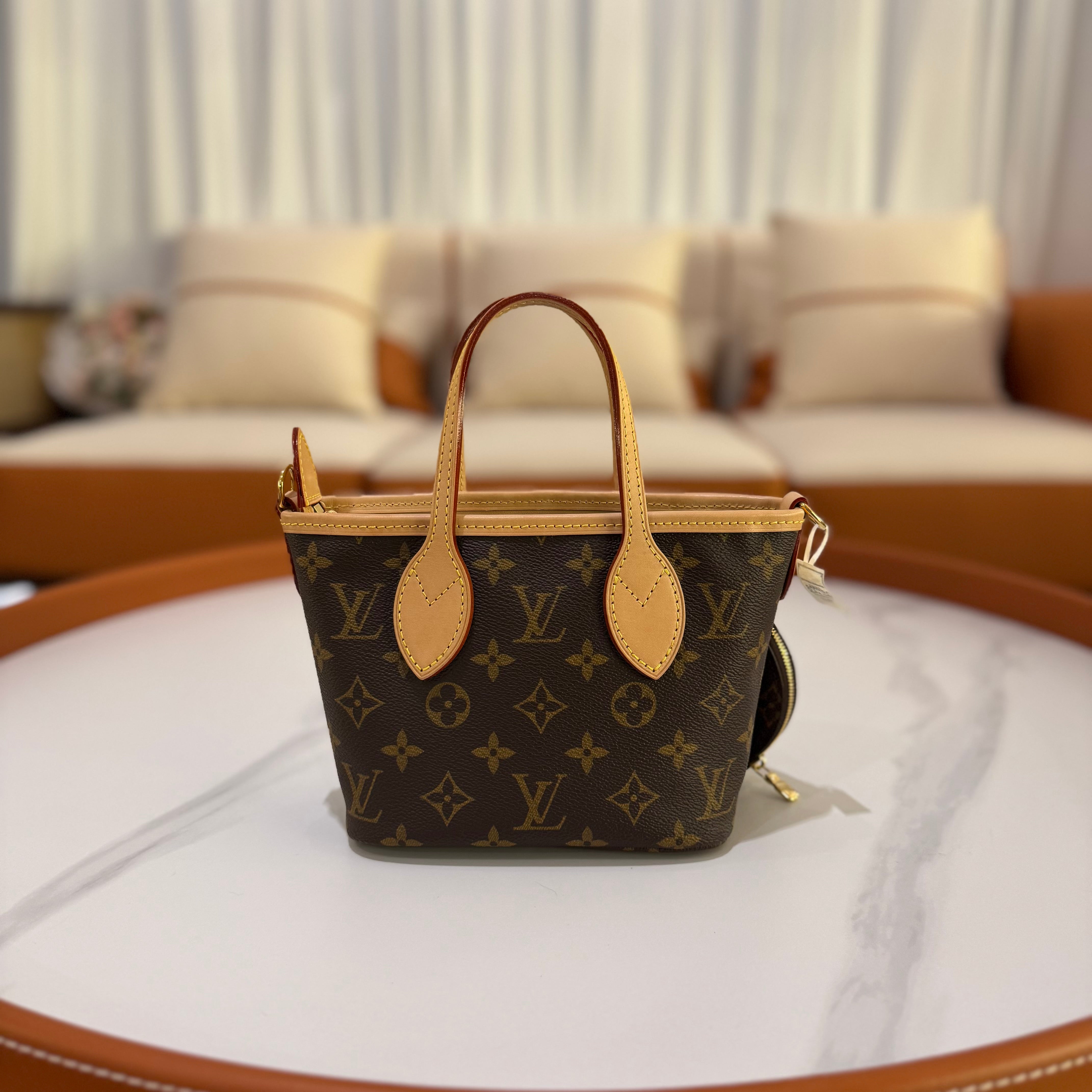 LOUIS VUITTON NEVERFULL BB BAG