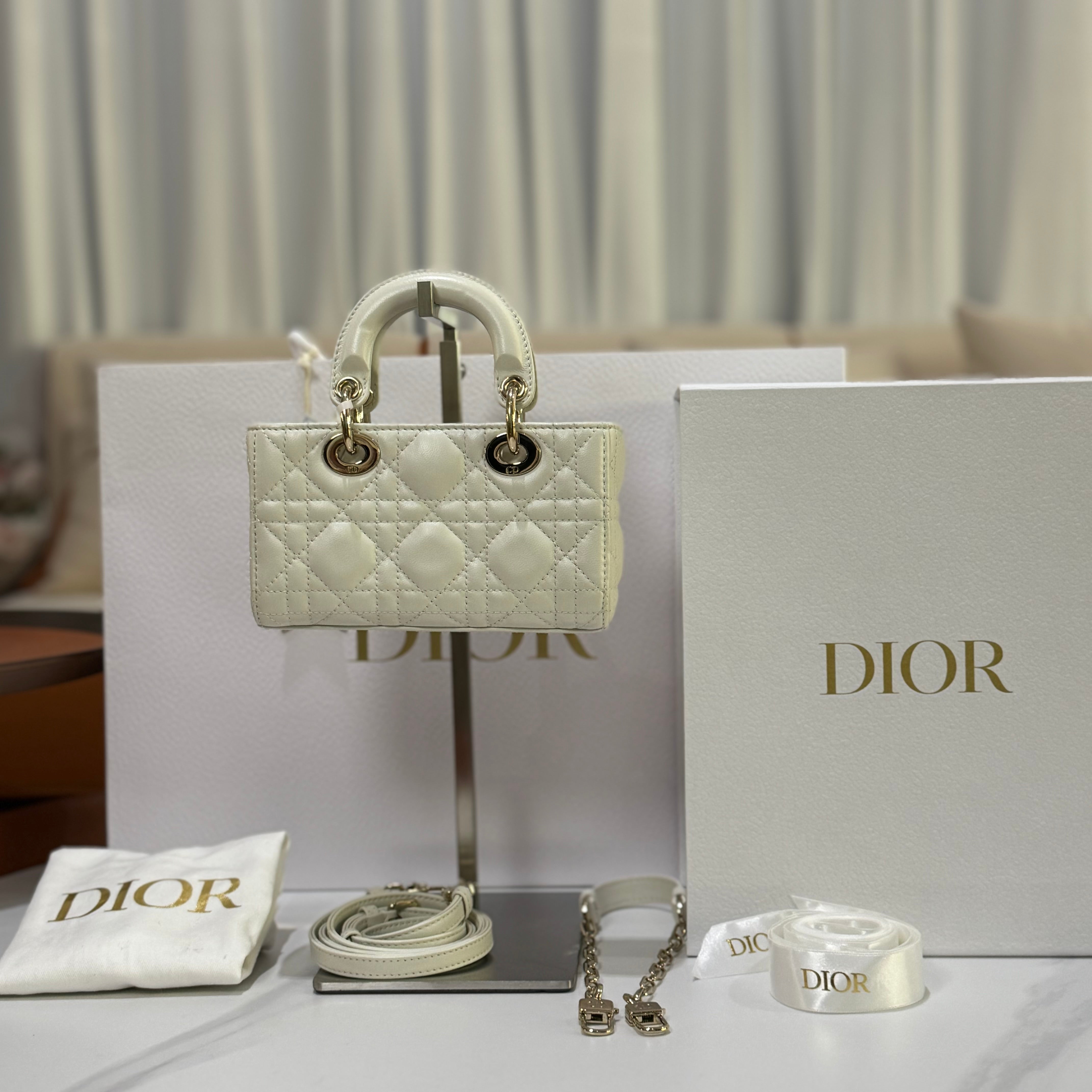 DIOR MINI LADY D-JOY WHITE