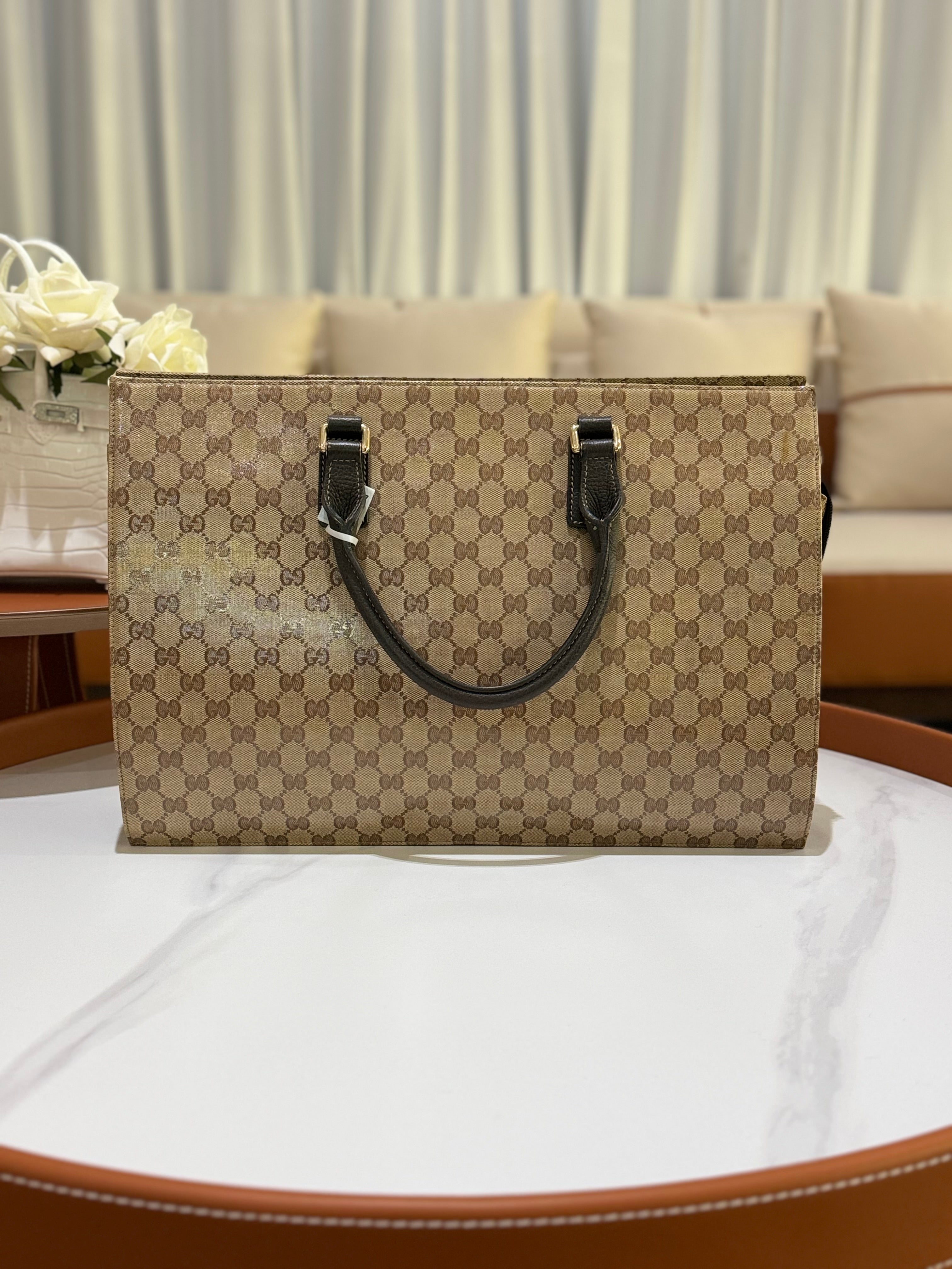 GUCCI TOTE BAG | COLLINS RAIN