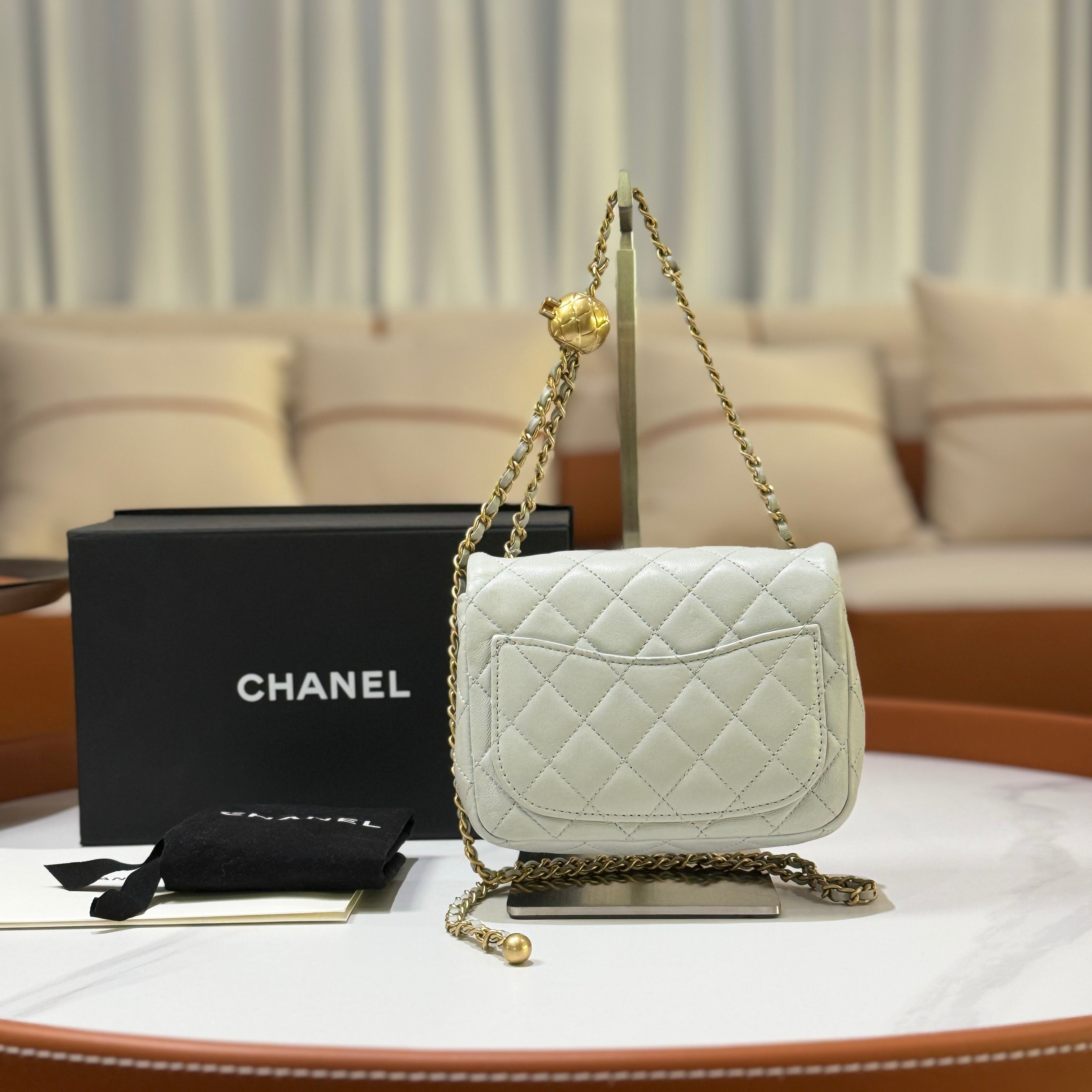 CHANEL PEARL CRUSH MINI SQUARE FLAP BAG LAMBSKIN (MICROCHIP)