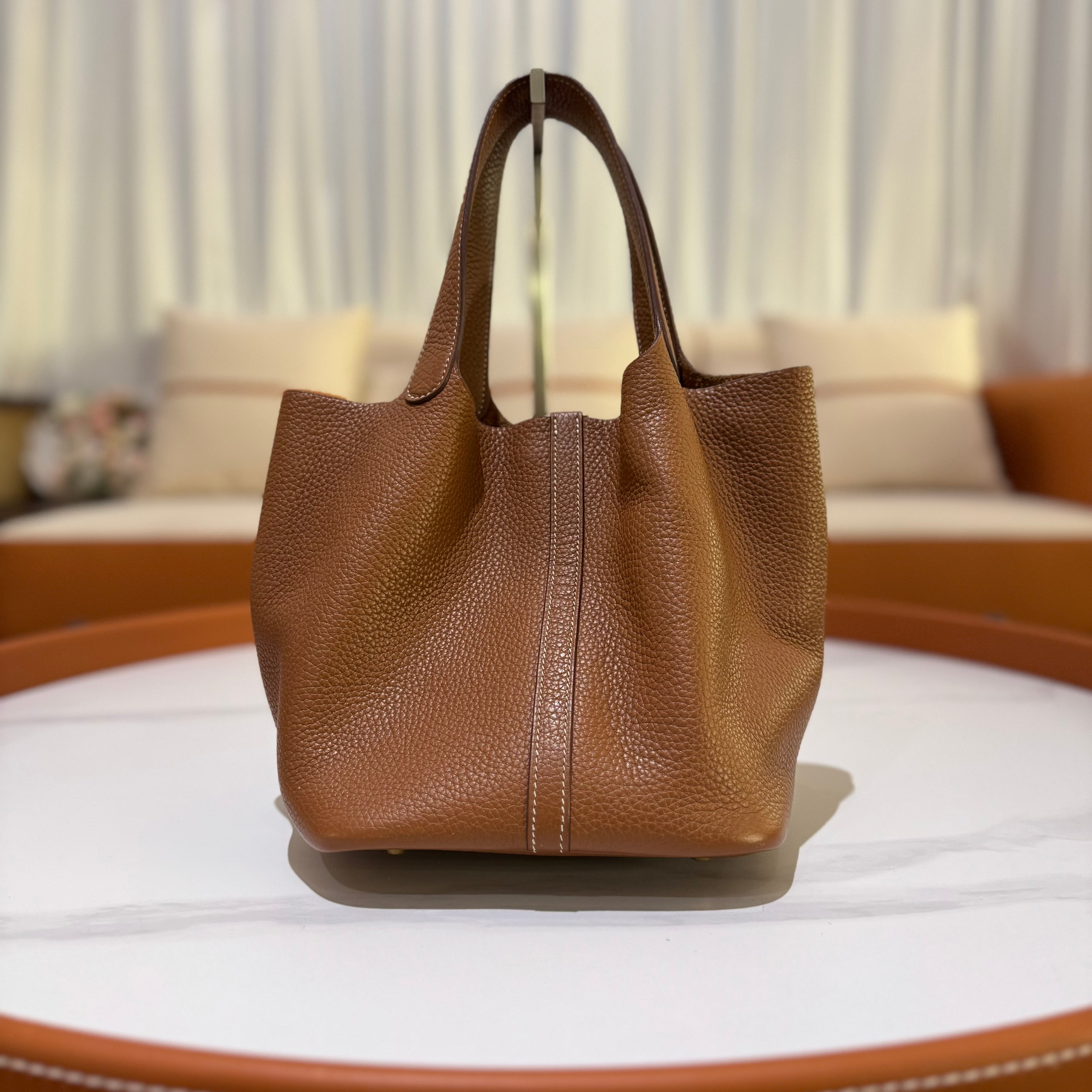 HERMES PICOTIN 22 GOLD BROWN D STAMP