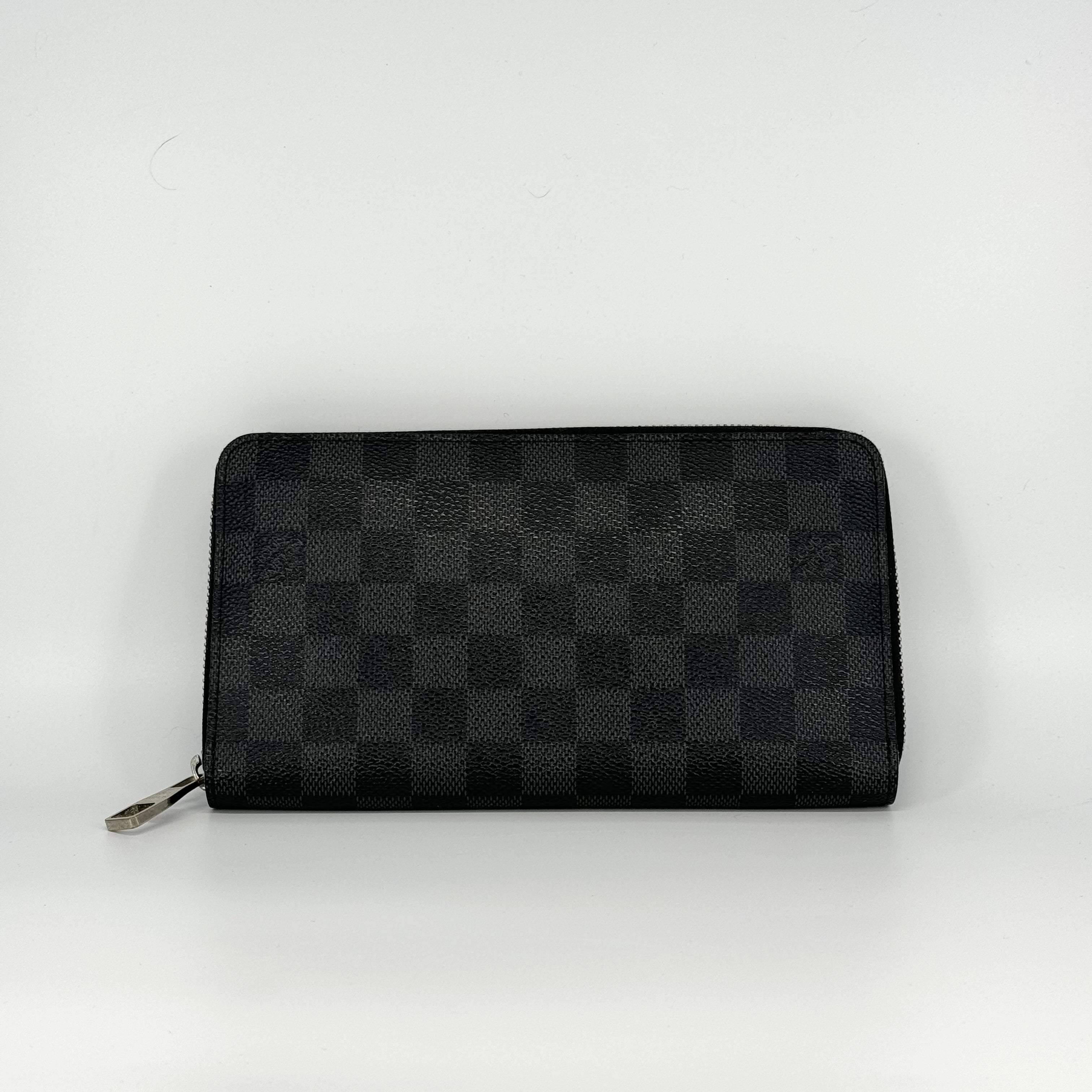 LOUIS VUITTON LONG WALLET