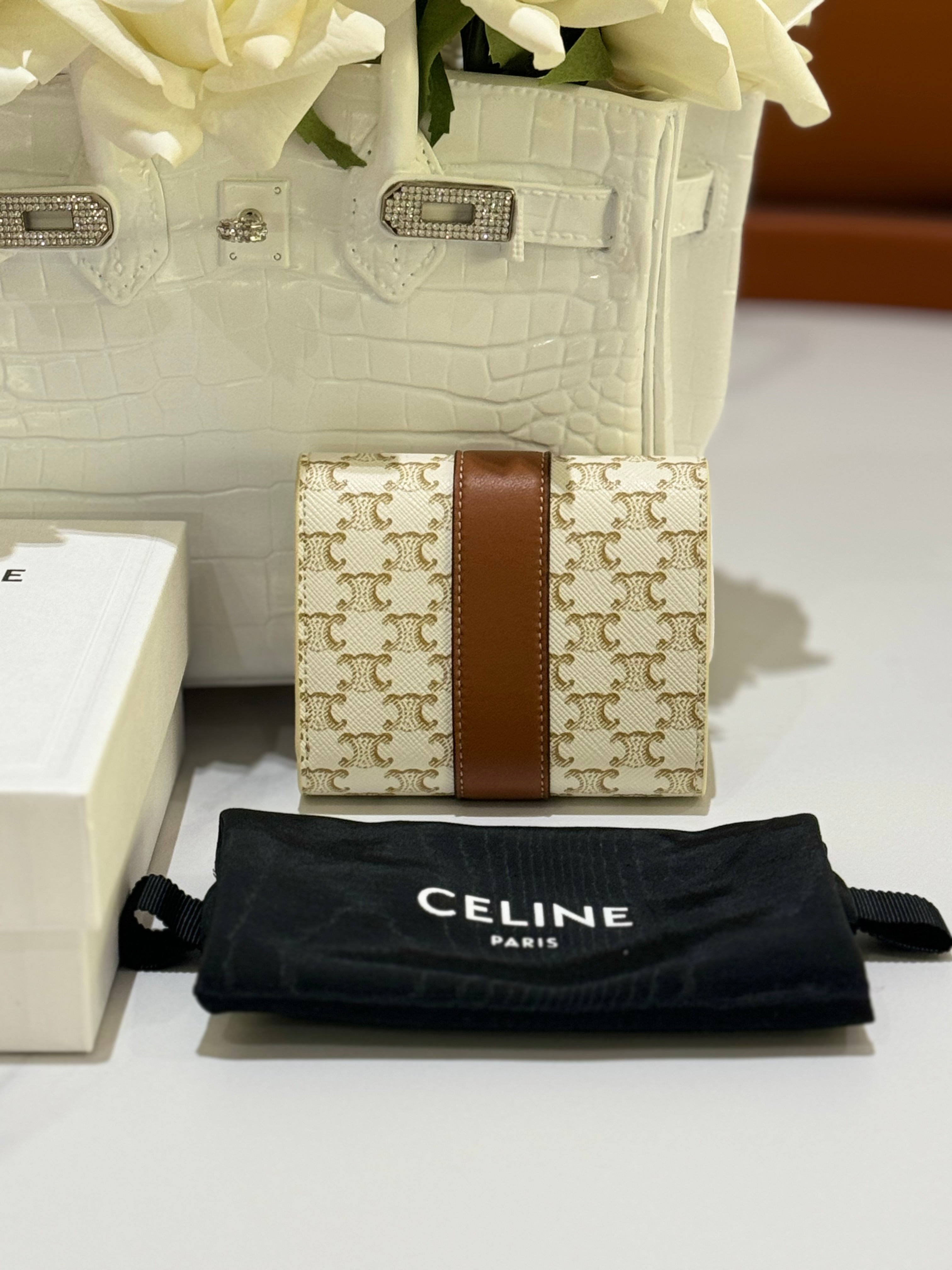 CELINE SMALL TRIFOLD WALLET | COLLINS RAIN