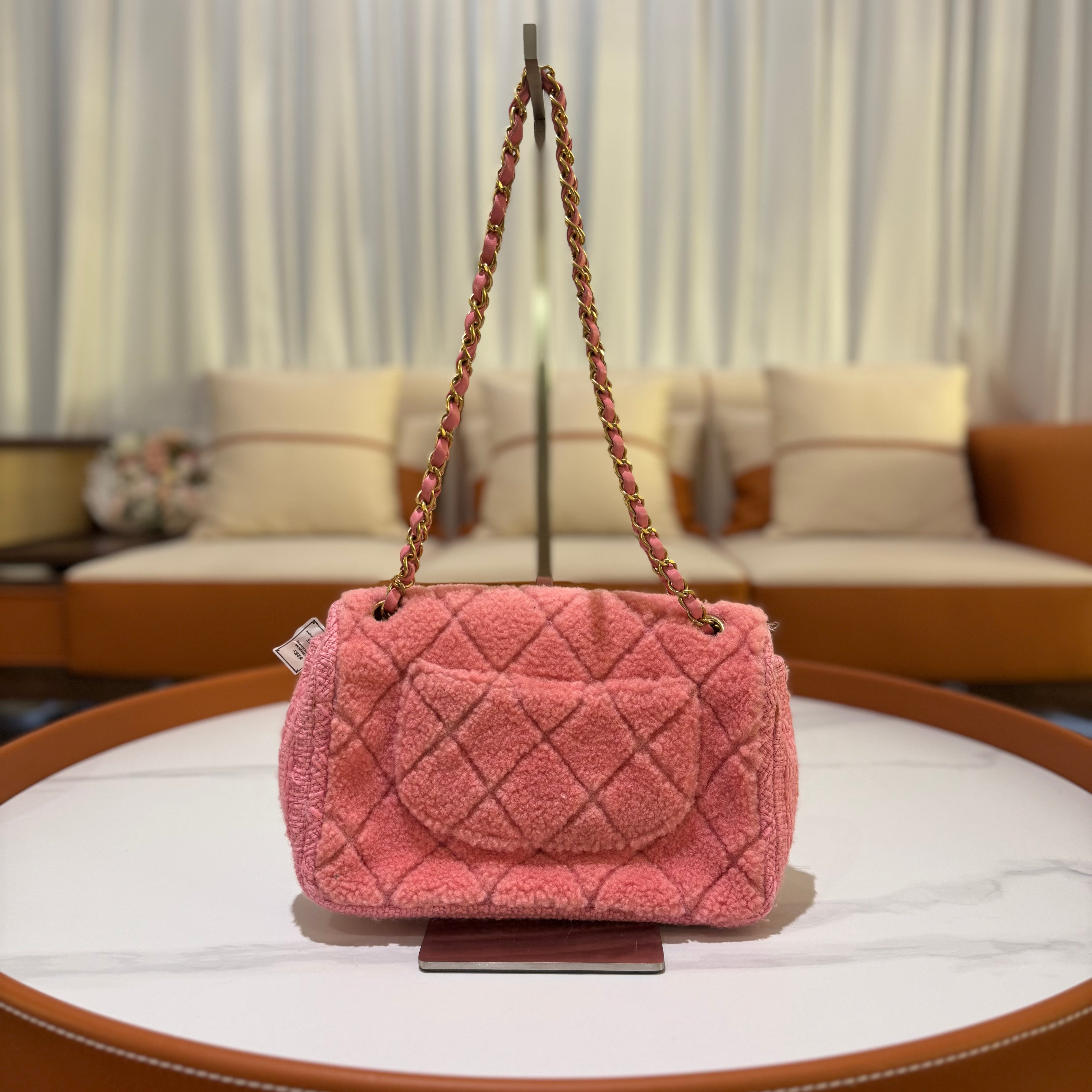 CHANEL CF TEDDY PINK