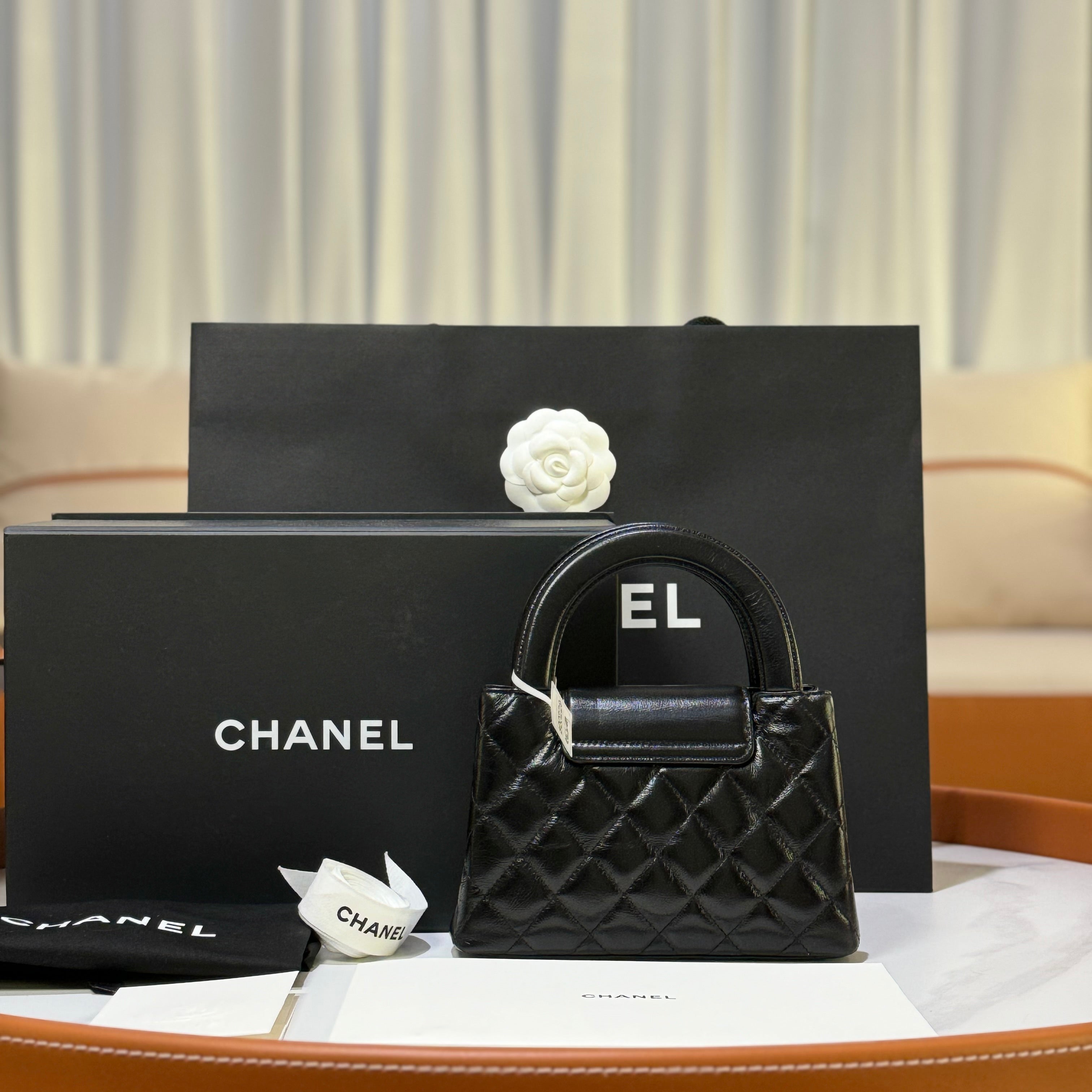 CHANEL MINI KELLY CALFSKIN BLACK (MICROCHIP)