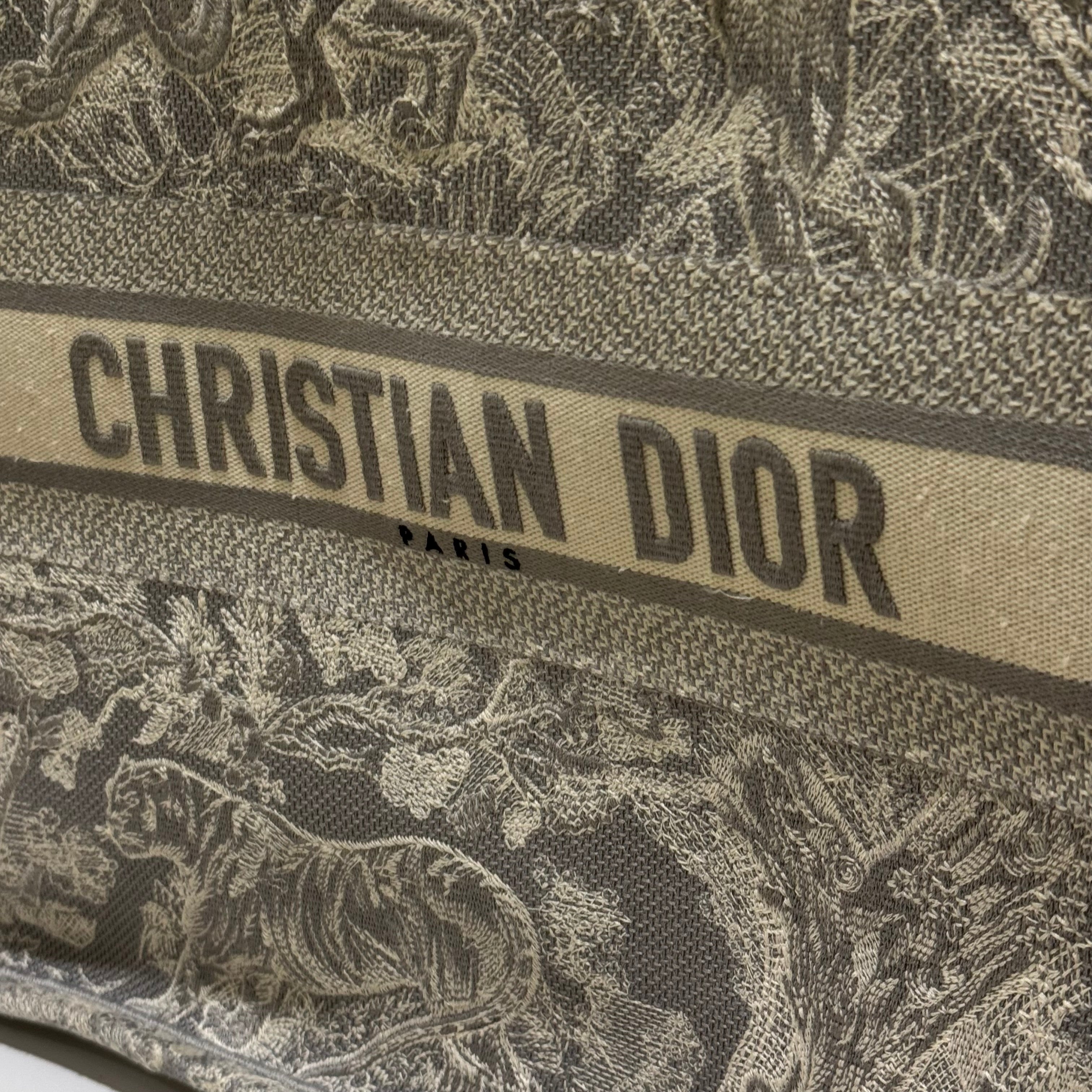 DIOR LARGE TOTE BAG GREY EMBROIDERED ZOO EDITION