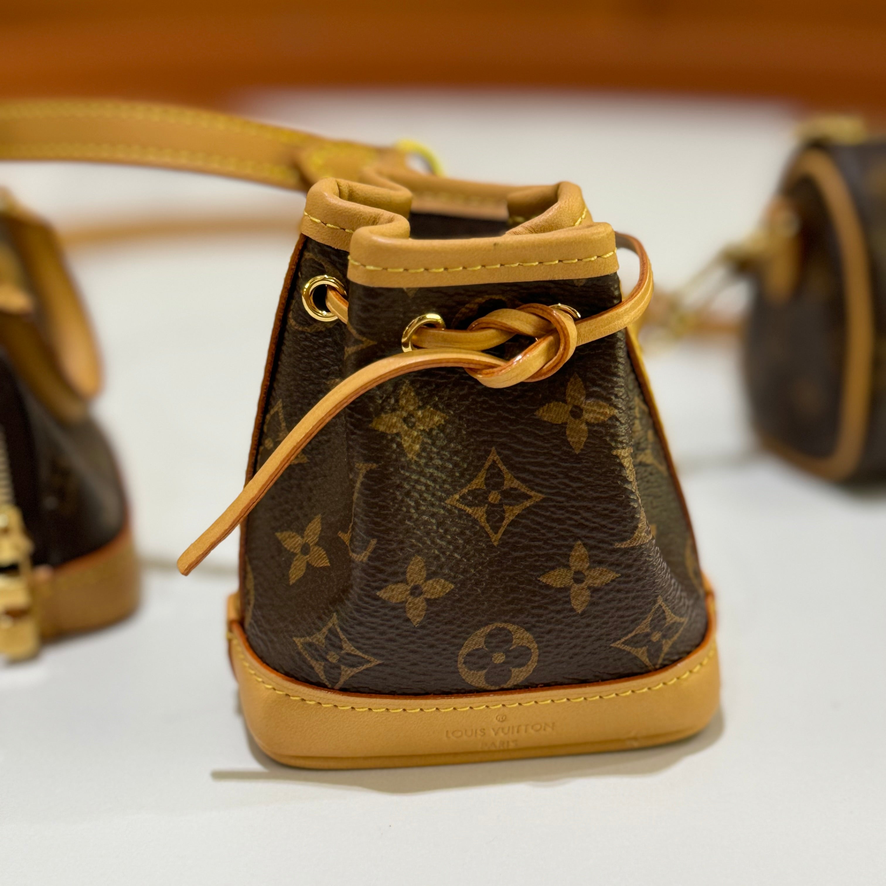 LOUIS VUITTON MINI ICONES