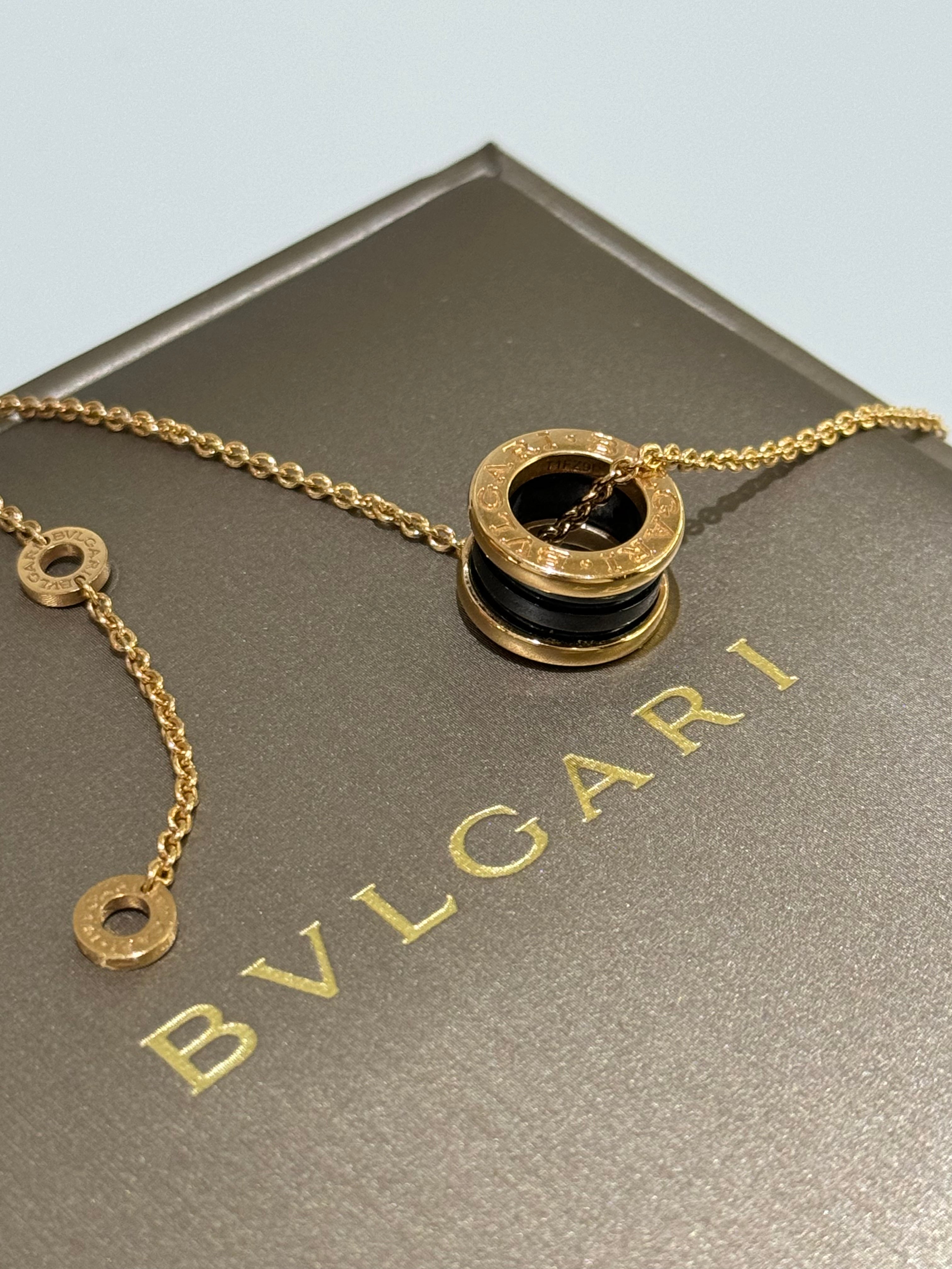 BVLGARI B.ZERO1 NECKLACE ROSE GOLD AND BLACK | COLLINS RAIN