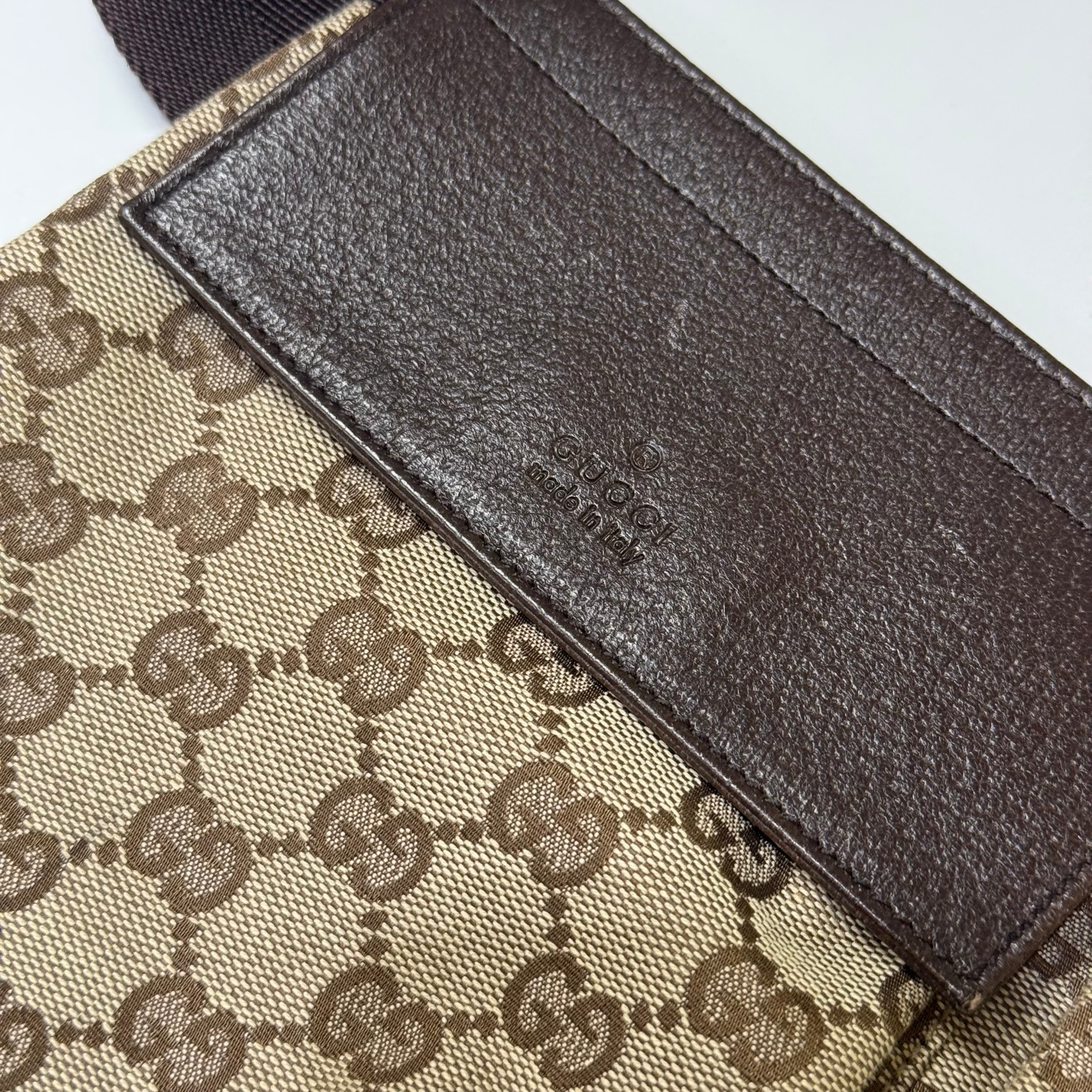 GUCCI VINTAGE MONOGRAM DOUBLE-POCKET BAG