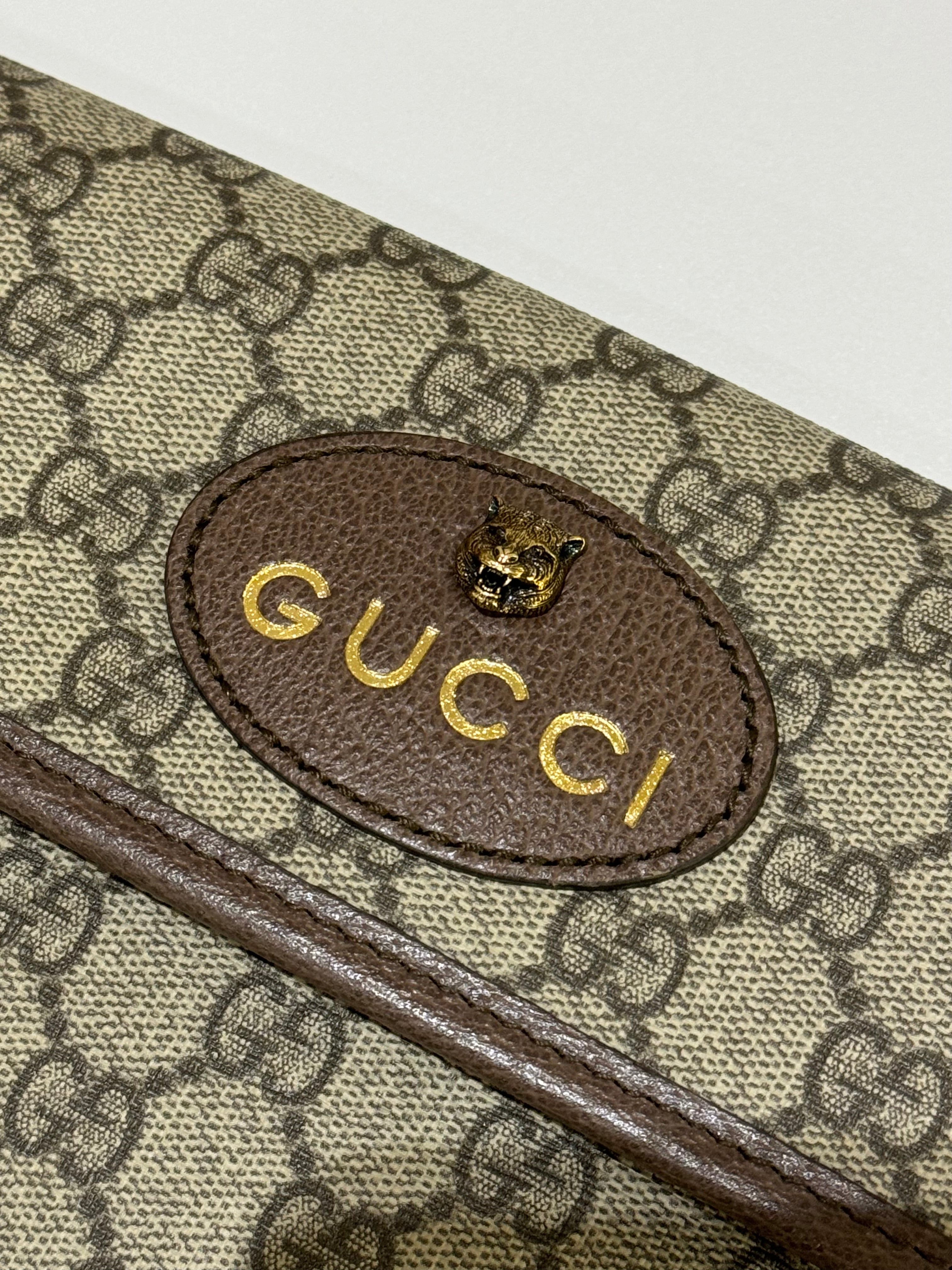 GUCCI NEO VINTAGE GG SUPREME BELT BAG | COLLINS RAIN