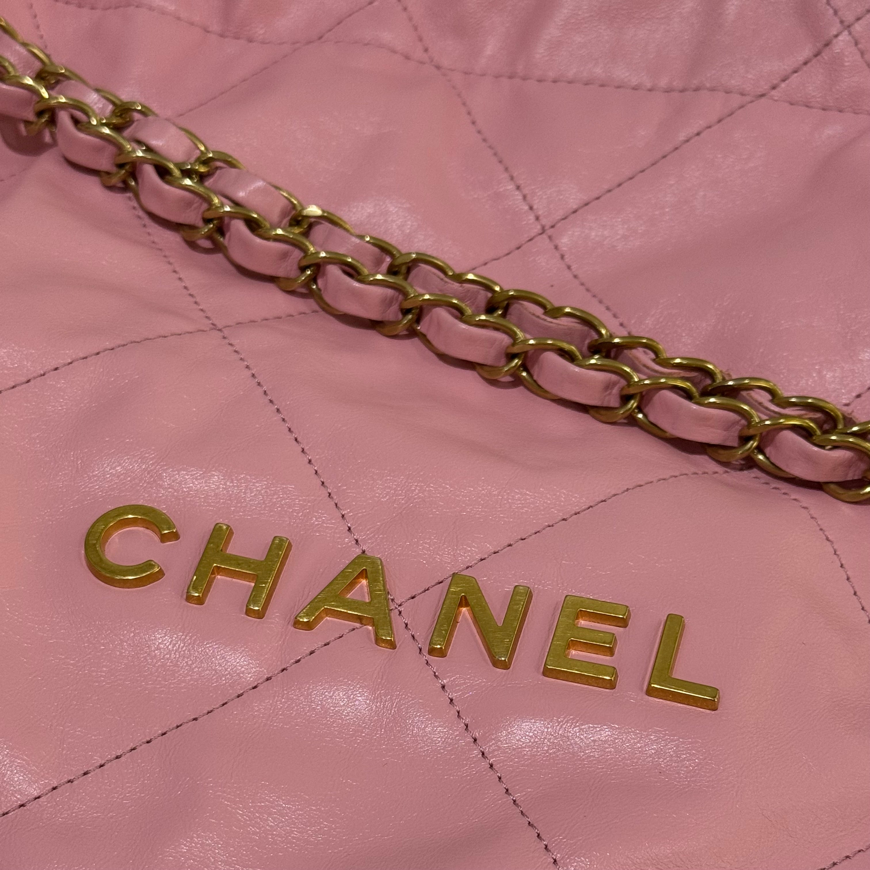 CHANEL 22 BAG SMALL PINK | COLLINS RAIN