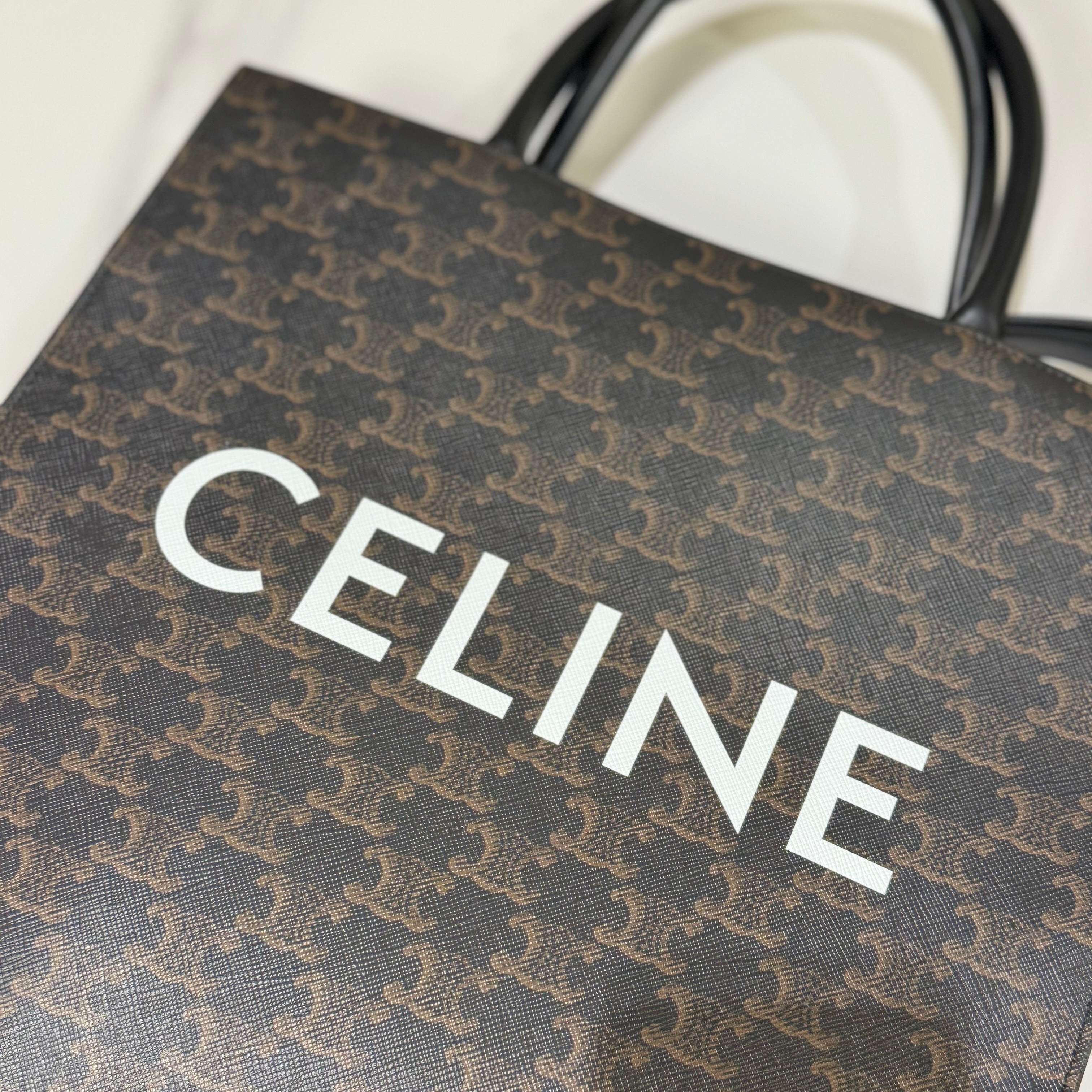 CELINE MEDIUM VERTICAL CABAS IN TRIOMPHE CANVAS WITH CELINE PRINT