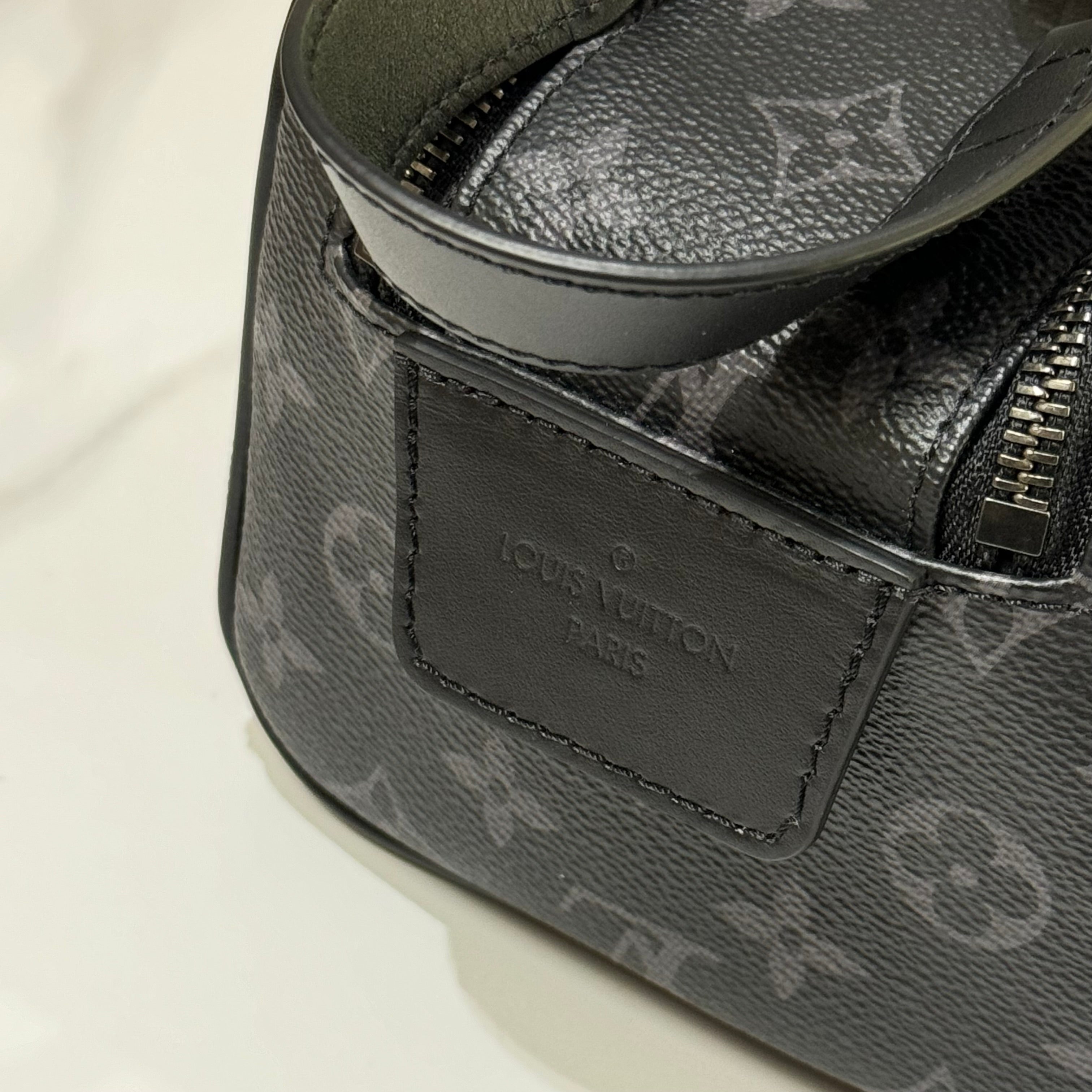 LOUIS VUITTON DOPP KIT BLACK FLORAL WASH KIT