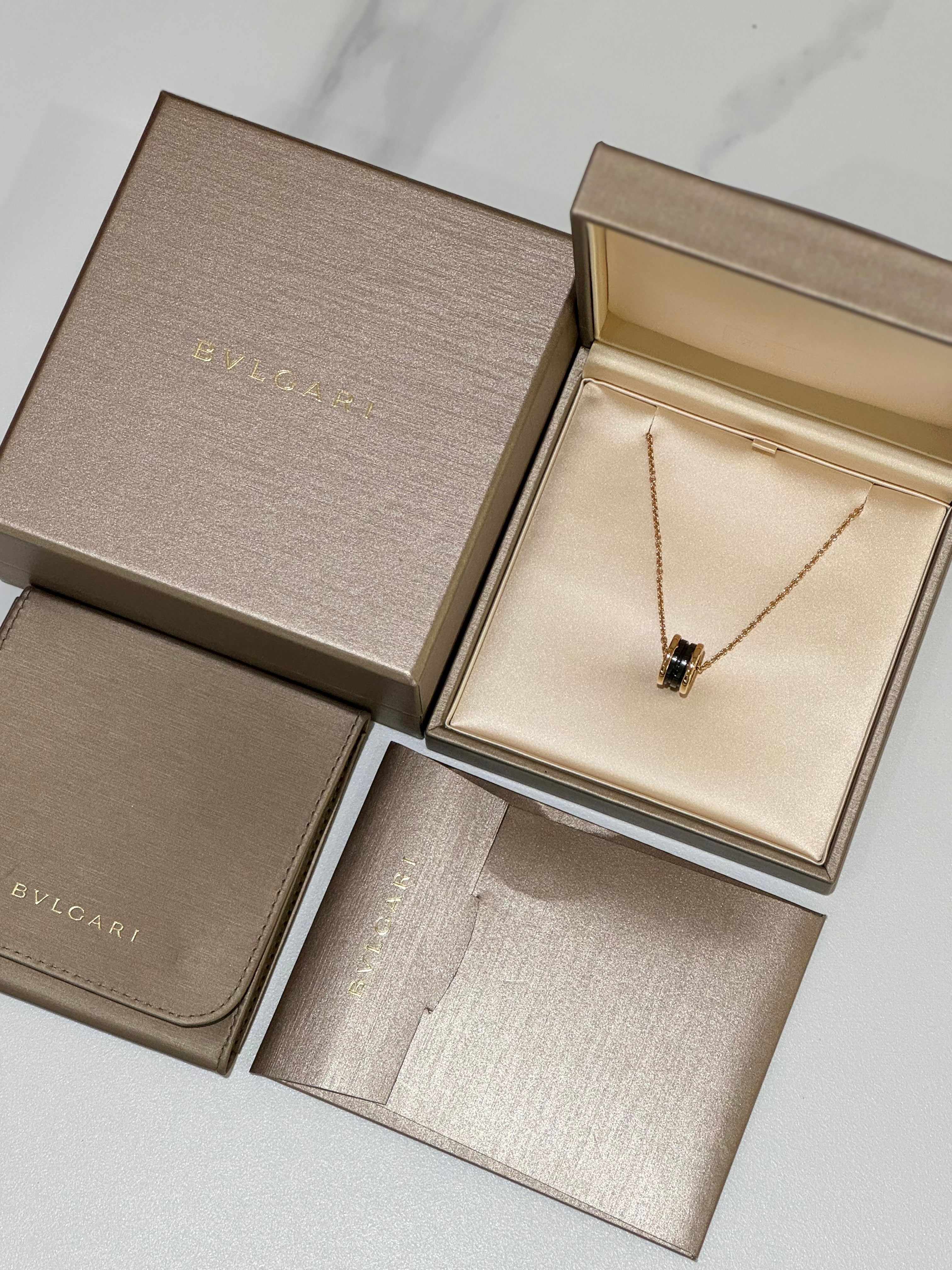 BVLGARI B.ZERO1 NECKLACE ROSE GOLD AND BLACK | COLLINS RAIN