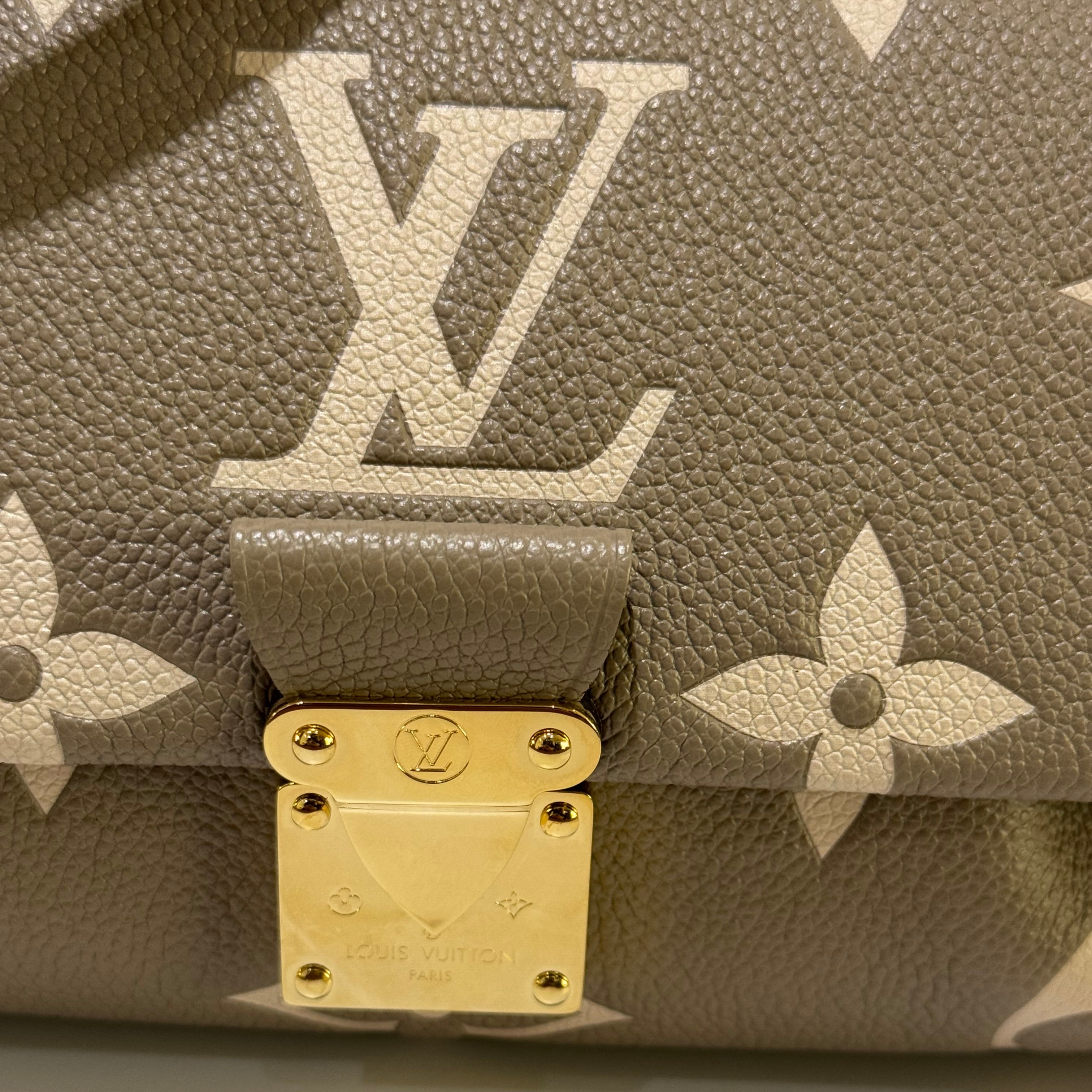 LOUIS VUITTON CIRCLE LEATHER CLOUD BAG ELEPHANT GREY (MICROCHIP VERSION)