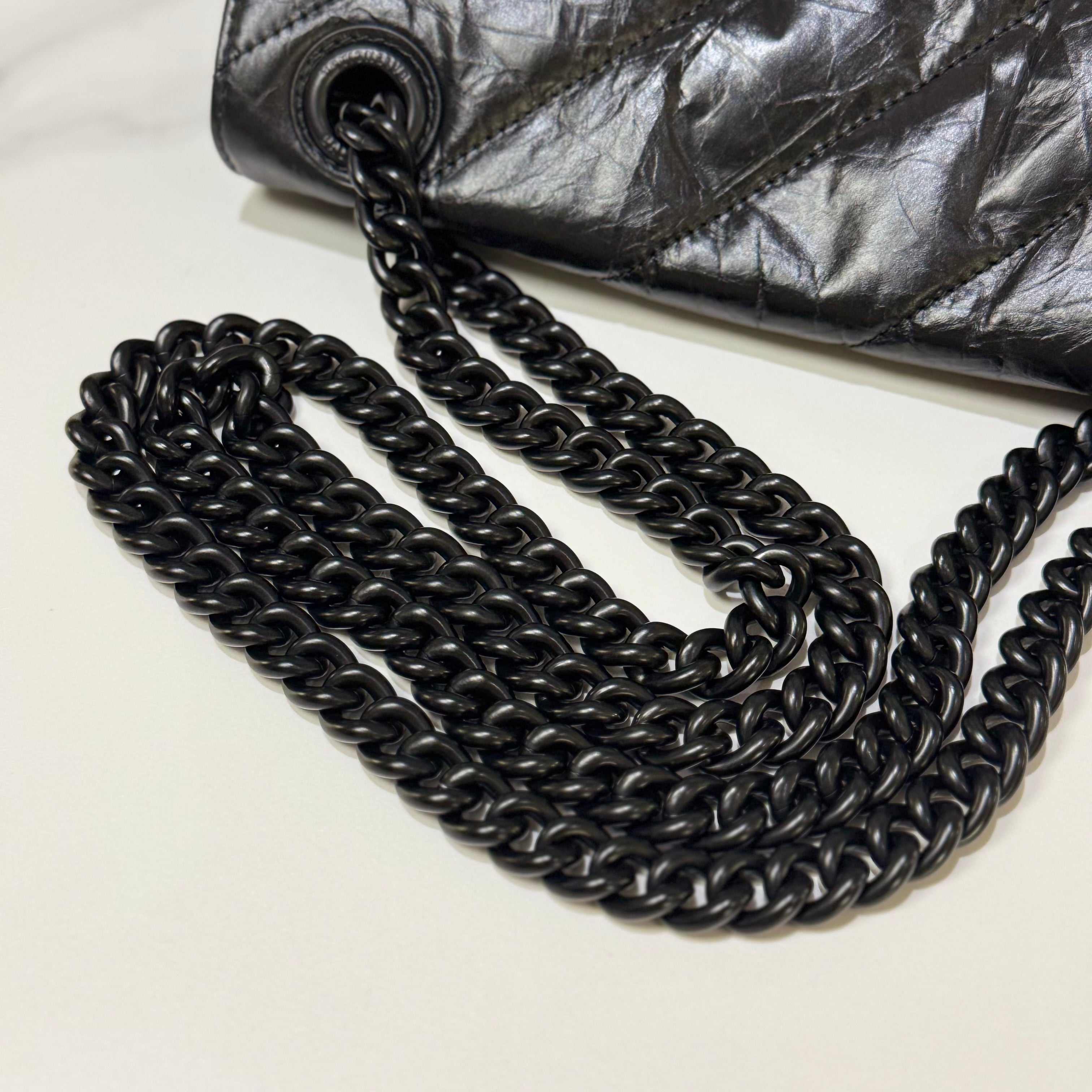 BALENCIAGA WOMEN'S CRUSH MEDIUM CHAIN BAG QUILTED IN BLACK