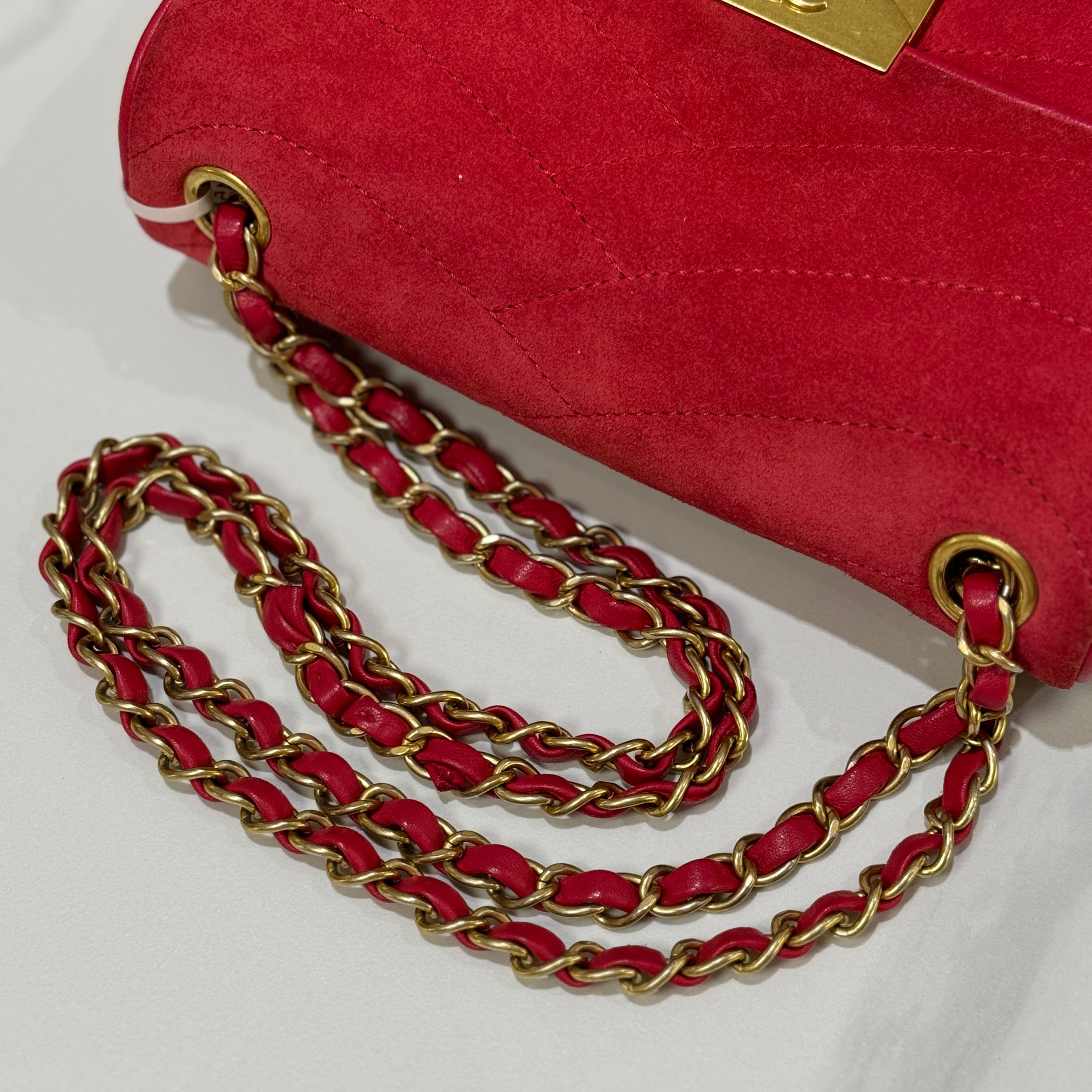 CHANEL FLAP BAG SUEDE LEATHER RED