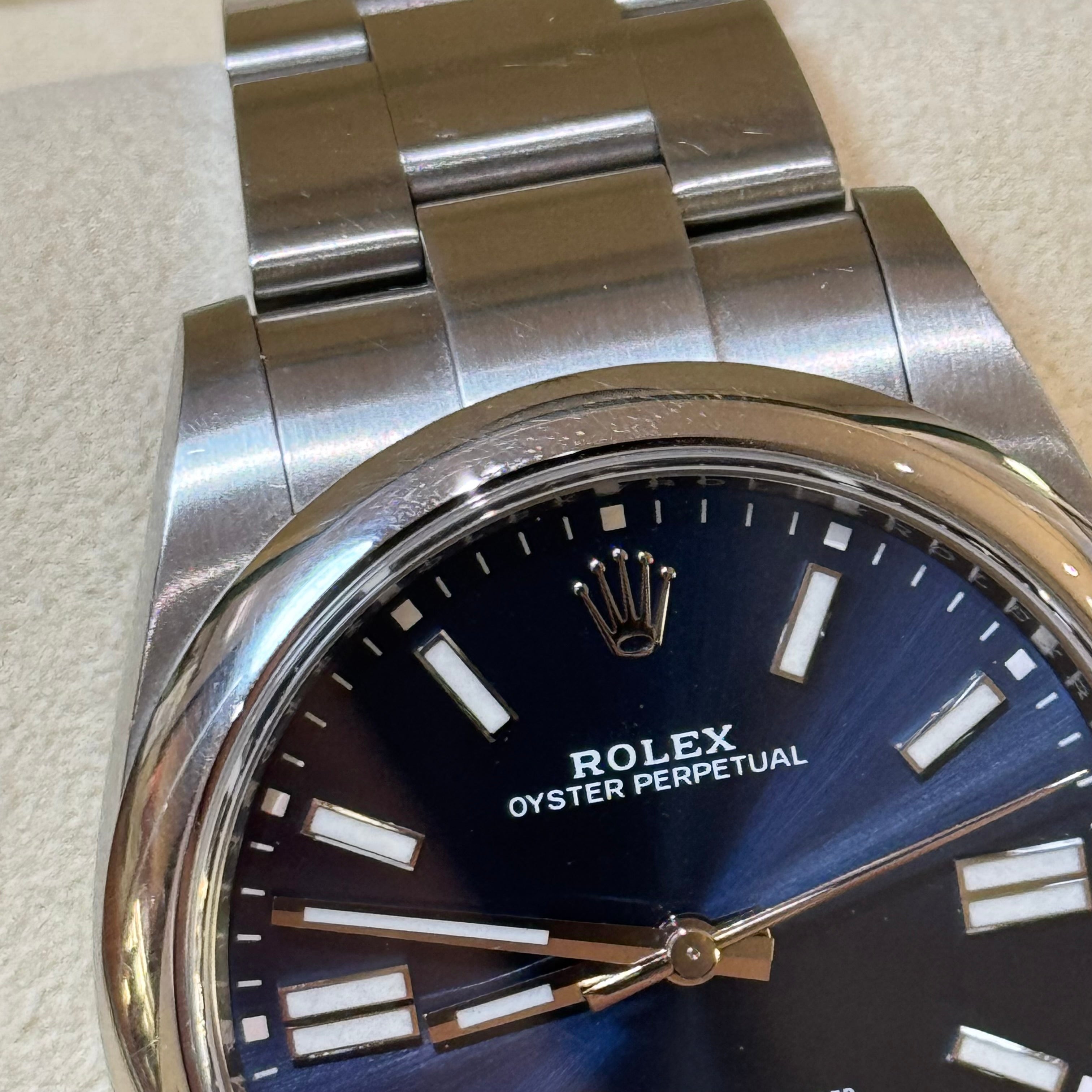 ROLEX OYSTER PERPETUAL 41 124300-0003