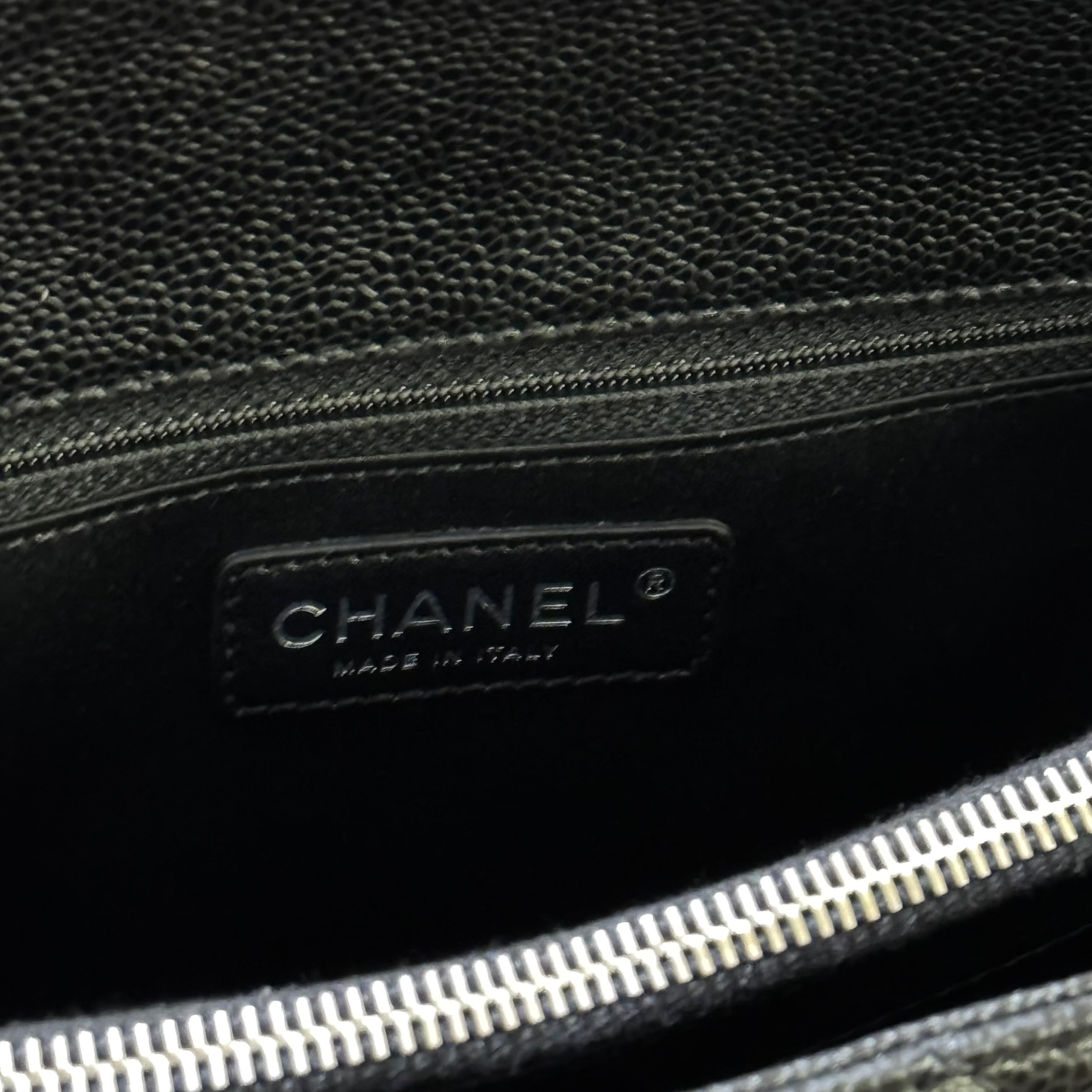 CHANEL TOTE CLASSIC BLACK SILVER CAVIAR LEATHER SHOULDER BAG