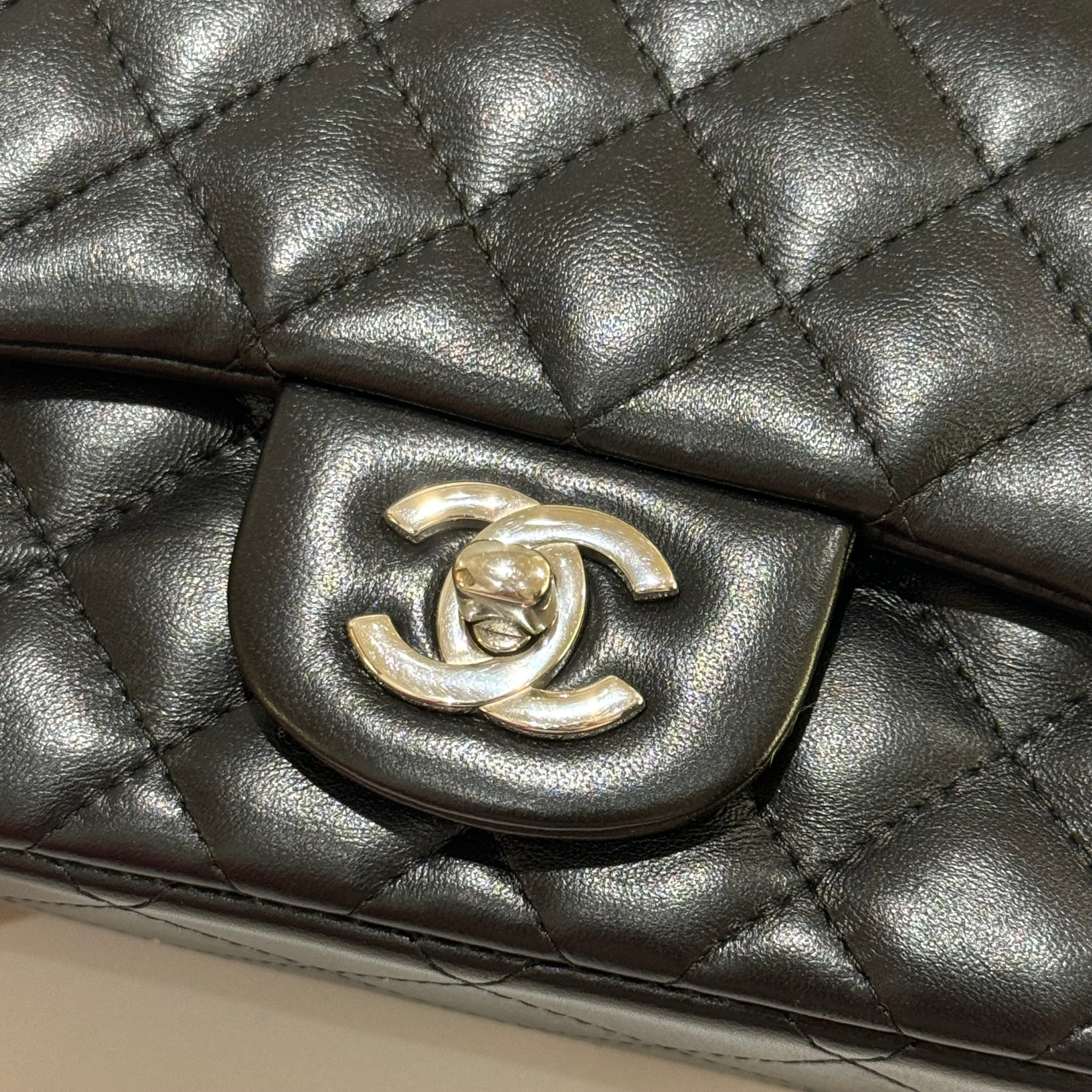 CHANEL MINI SQUARE FLAP BAG | COLLINS RAIN