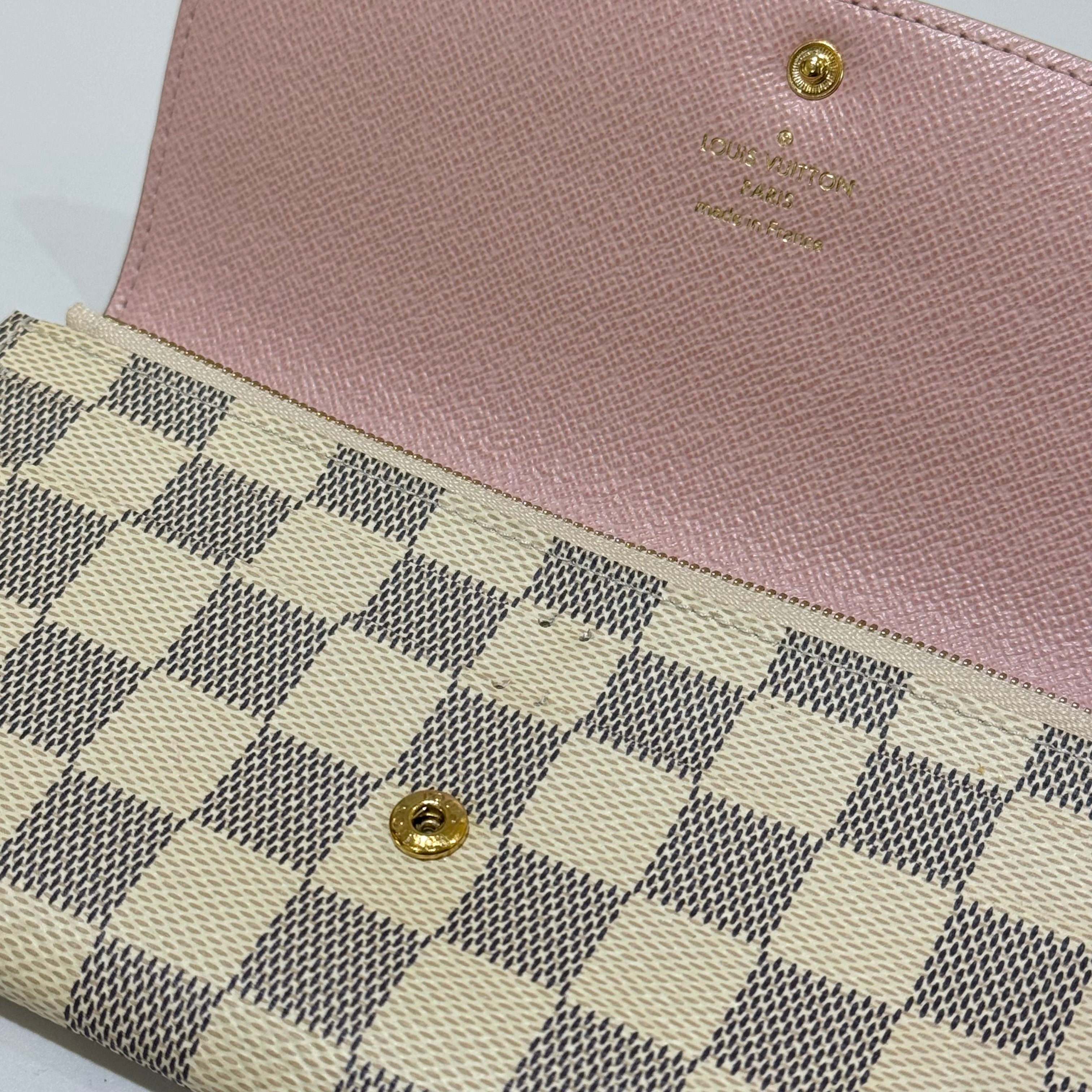 LOUIS VUITTON EMILIE WALLET | COLLINS RAIN