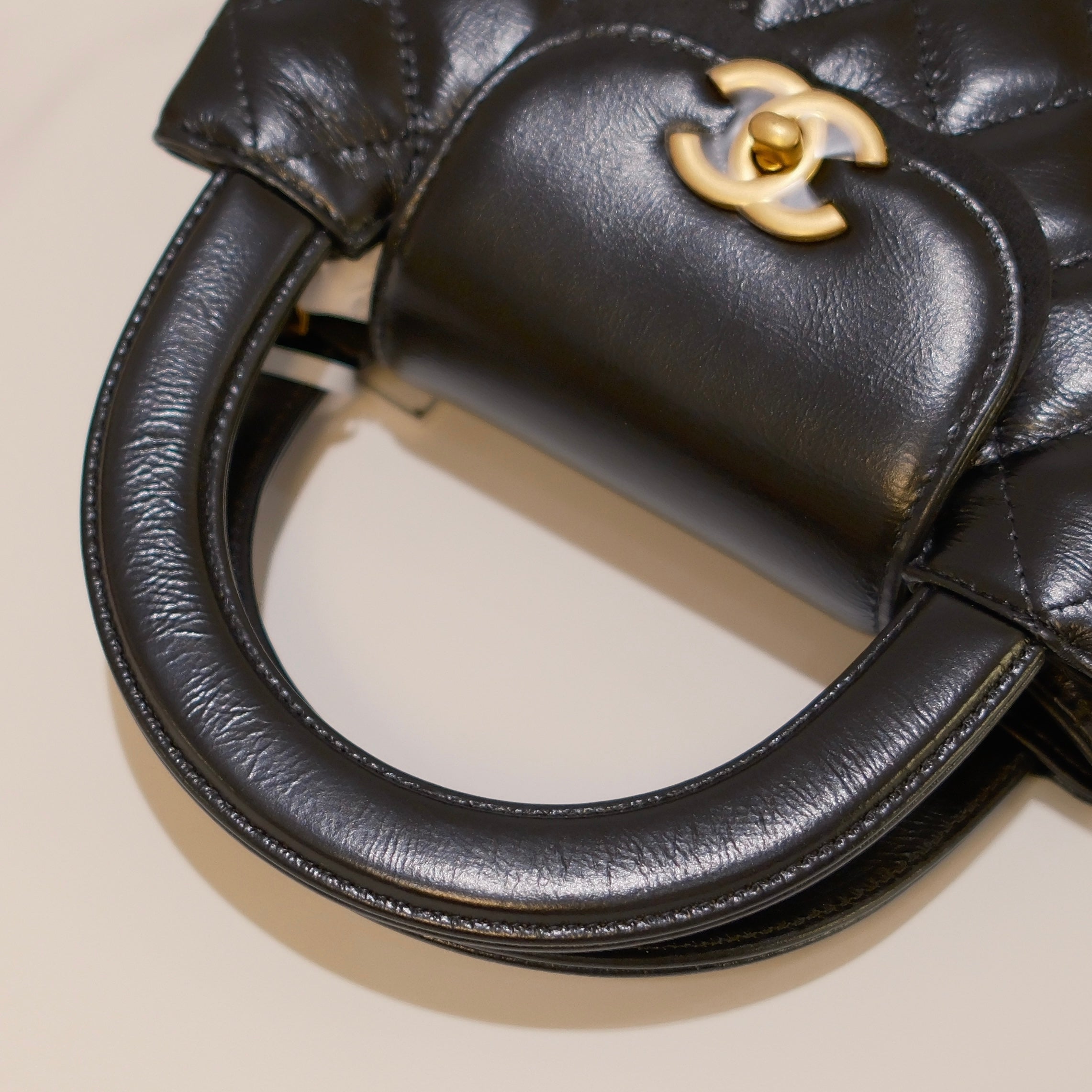 CHANEL MINI KELLY CALFSKIN BLACK (MICROCHIP)