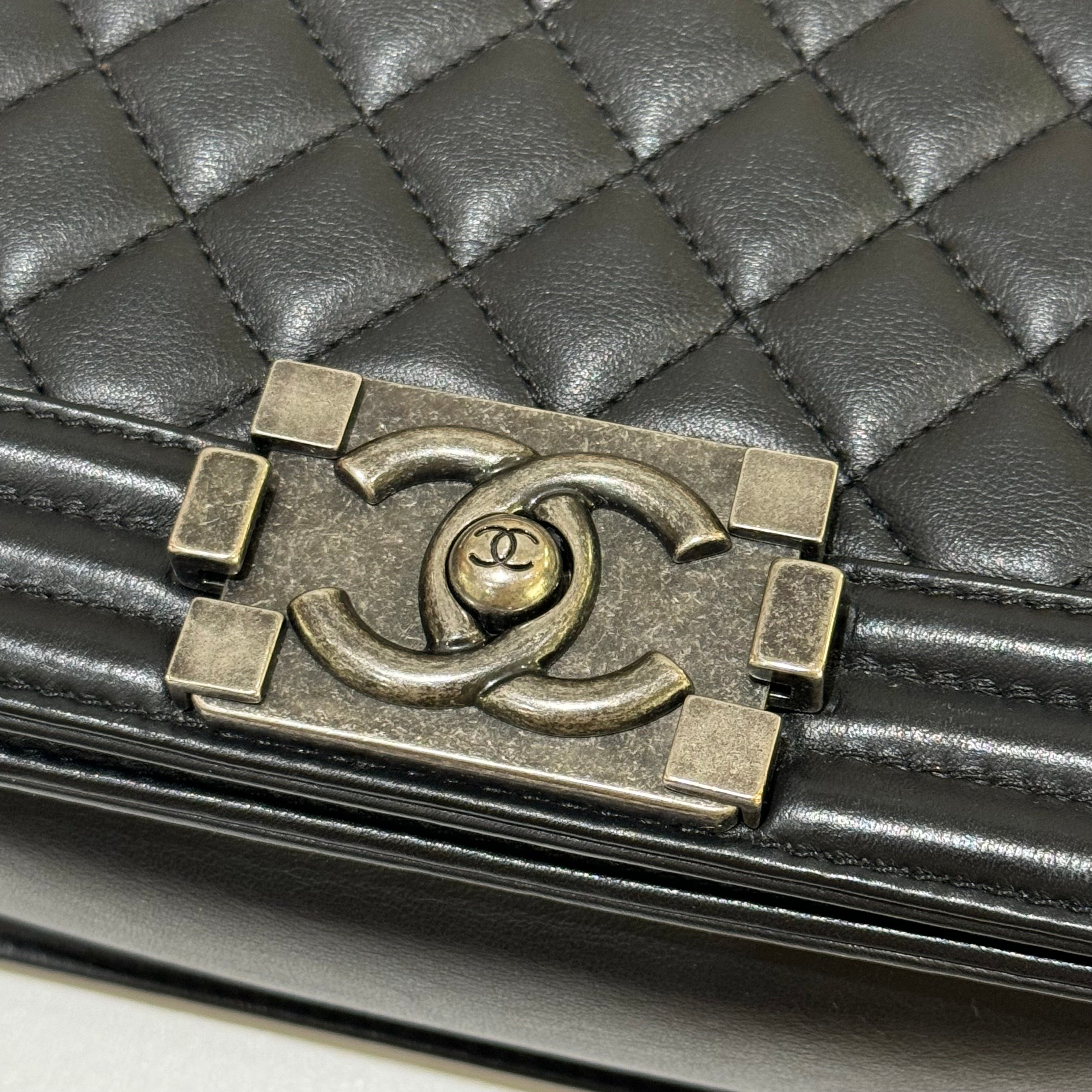 CHANEL LEBOY SMALL IN BLACK WITH SILVER CHAIN | COLLINS RAIN