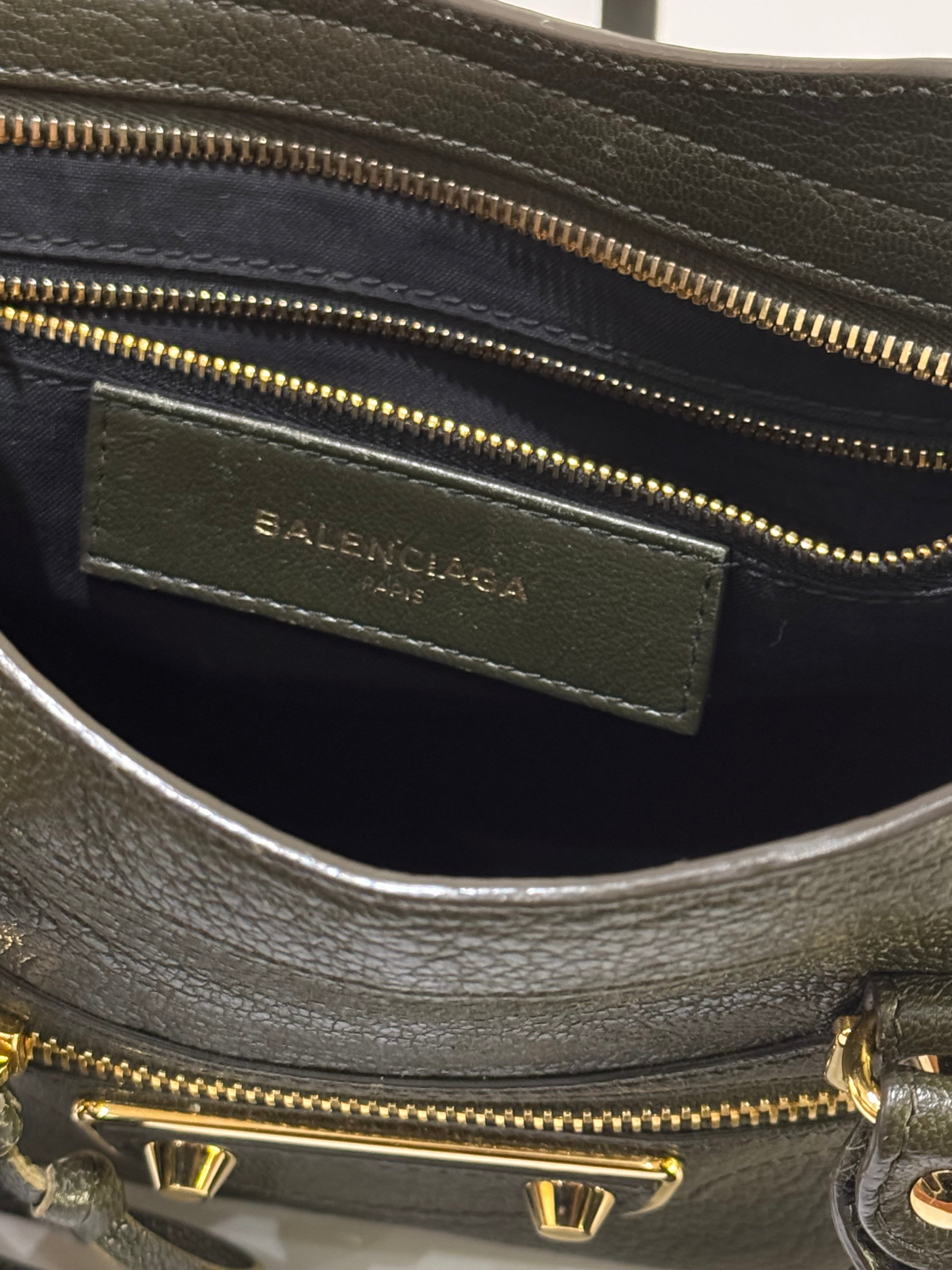 BALENCIAGA THE CITY BAG STEEL GREY GOATSKIN WITH GOLD STUDS