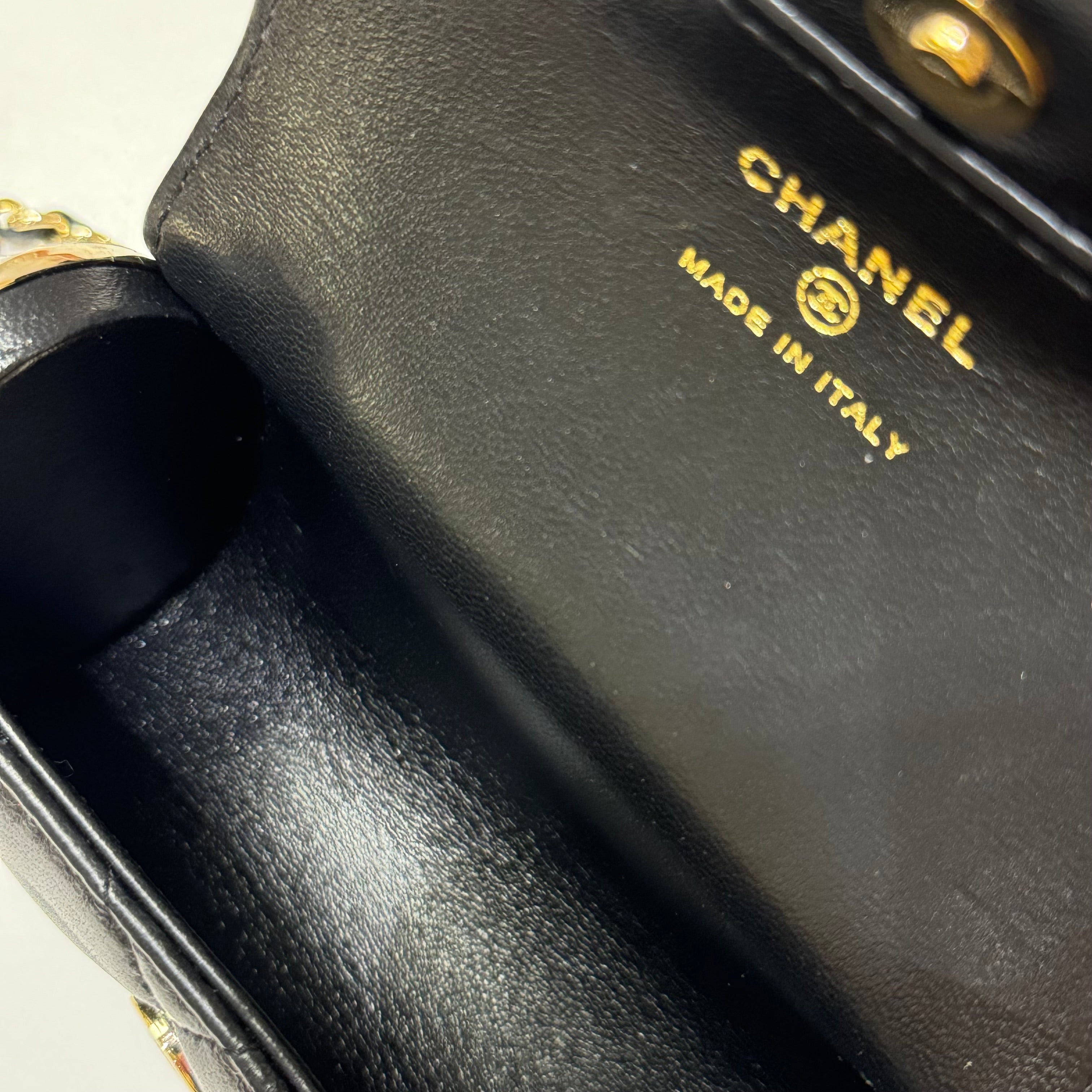 CHANEL LIPSTICK CYLINDER BAG IN BLACK WITH GOLD CHAIN | COLLINS RAIN