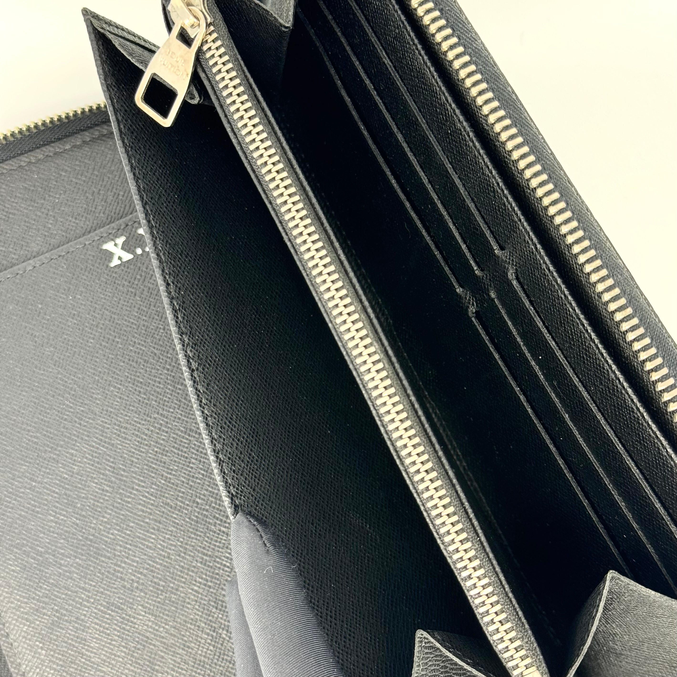 LOUIS VUITTON LONG WALLET