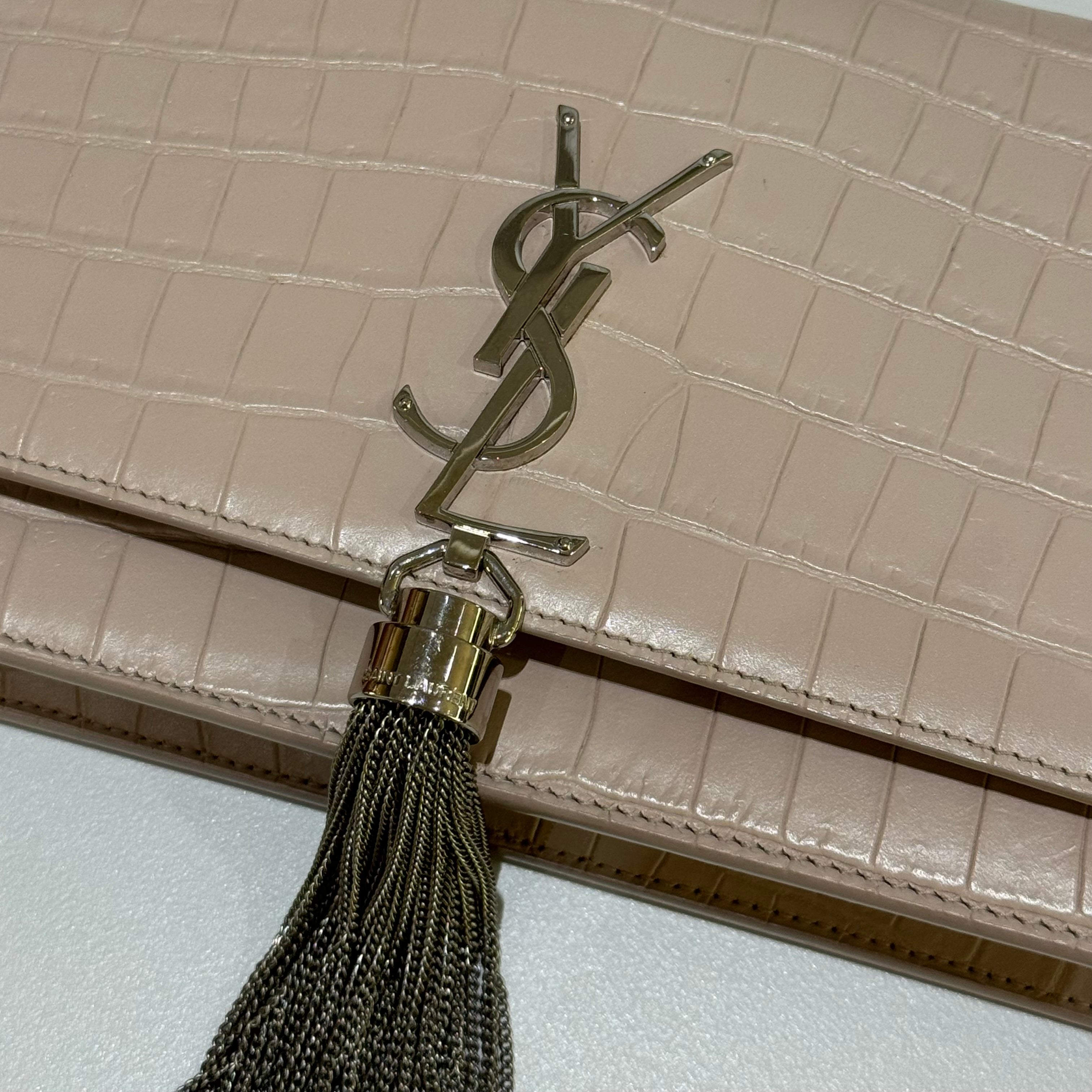 SAINT LAURENT KATE SMALL TASSEL IN CROCODILE-EMBOSSED LEATHER | COLLINS RAIN