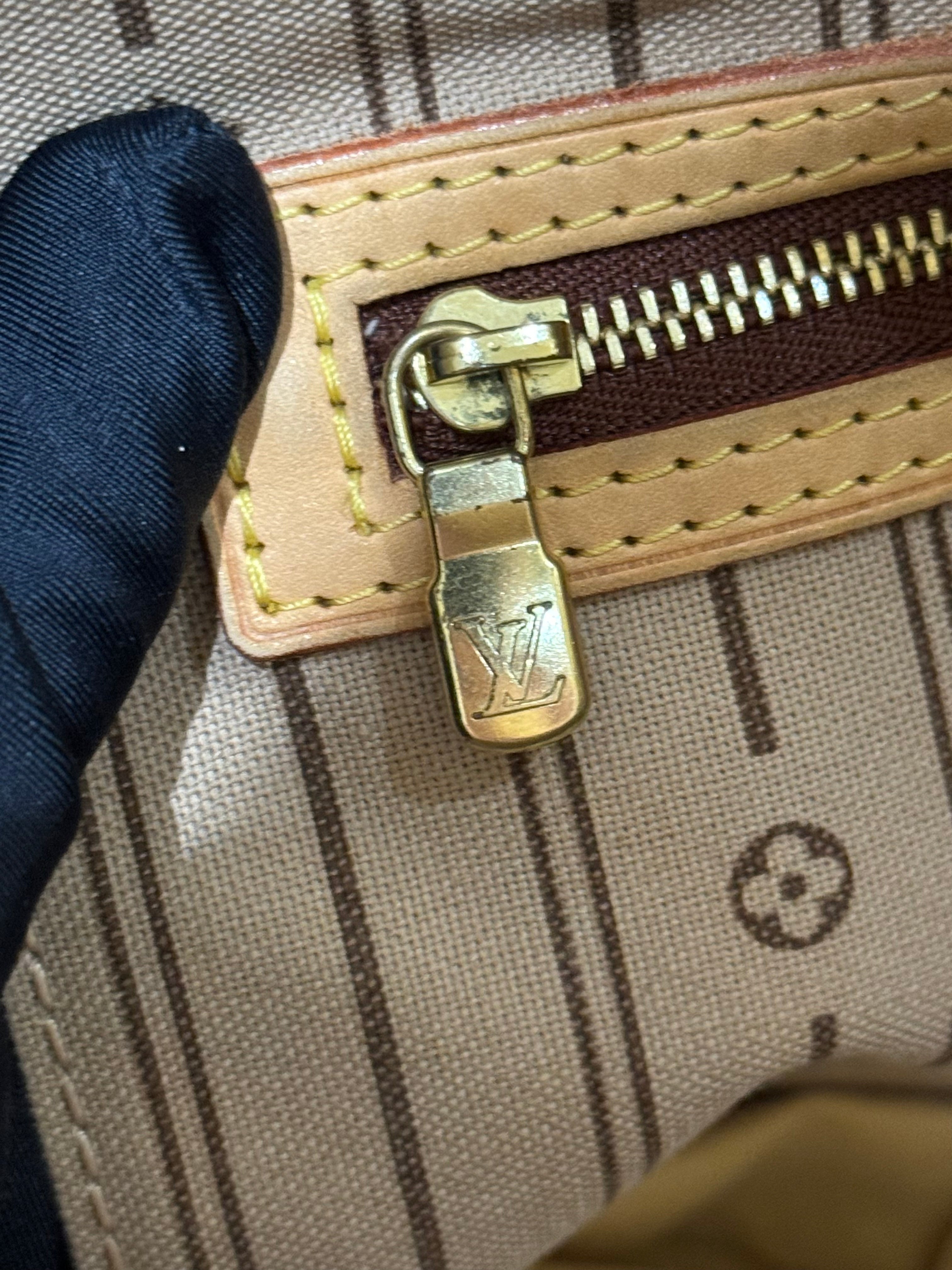 LOUIS VUITTON NEVERFULL MM | COLLINS RAIN