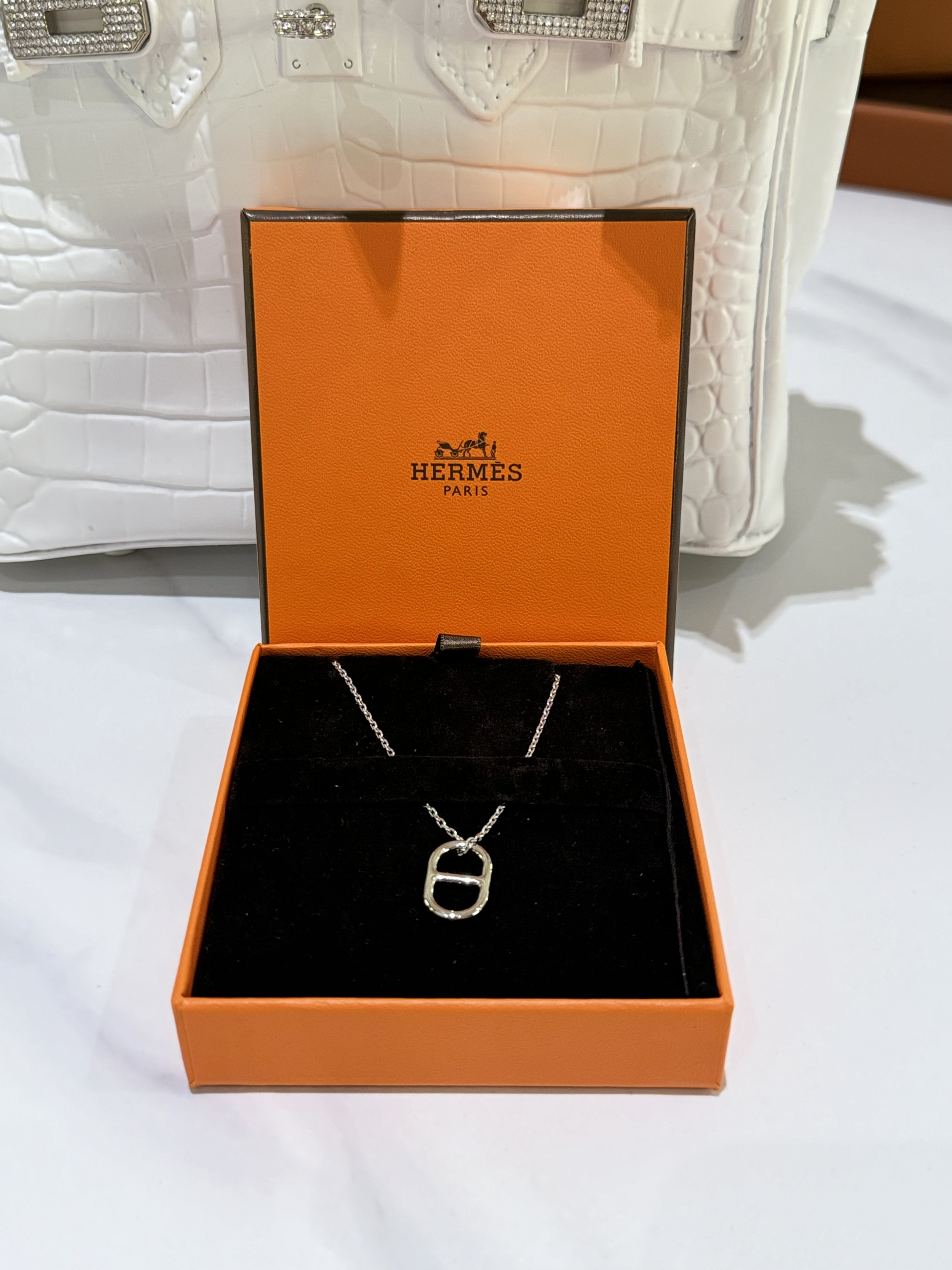 HERMES NECKLACE SILVER | COLLINS RAIN